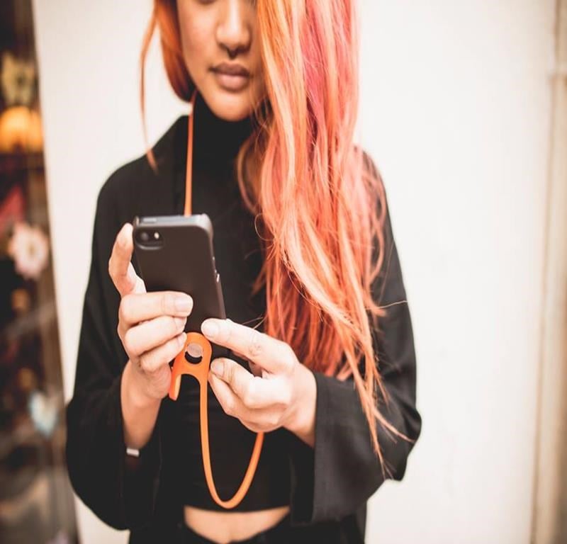 Safeplus-Renkli Telefon Boyun Askısı