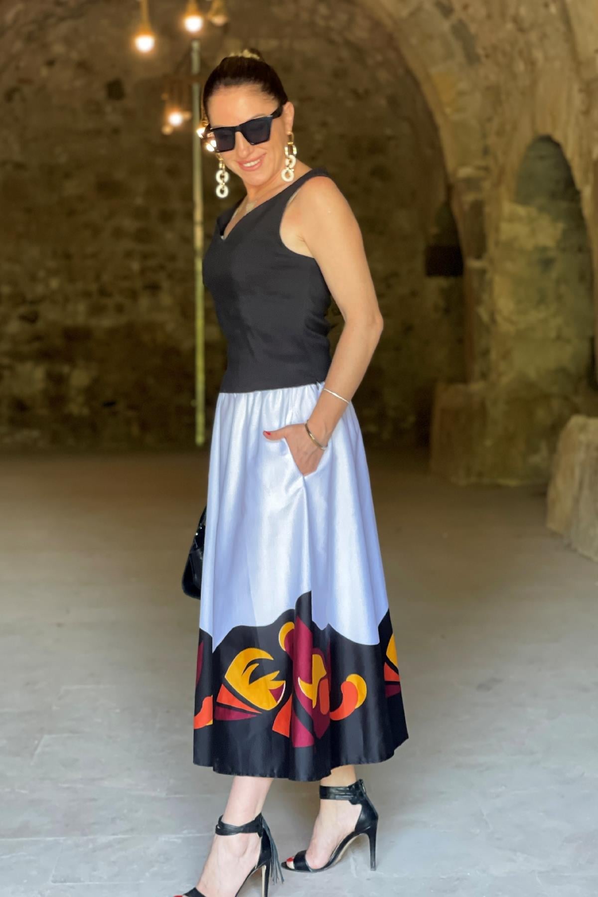 Alev Model Beyaz Çan Etek
