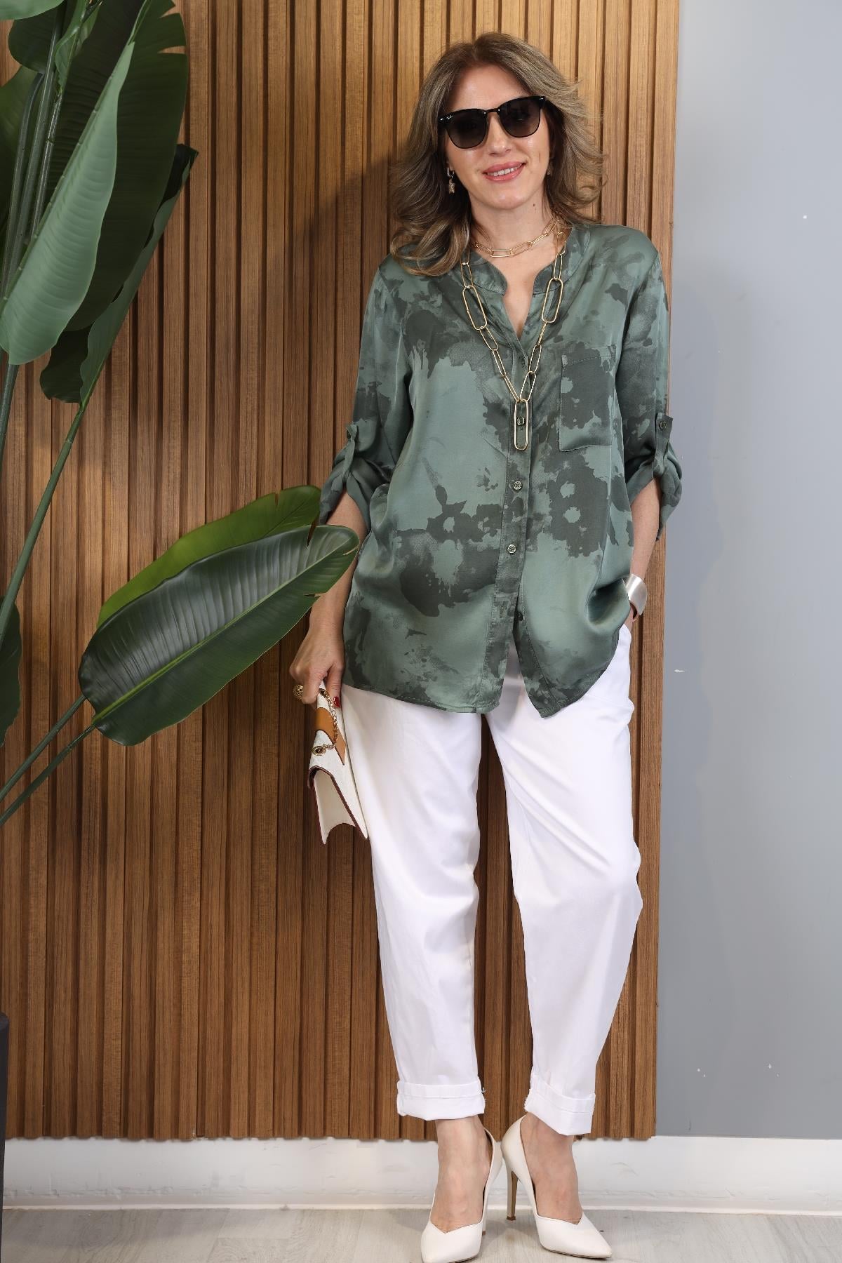 Batik Desen İthal Saten Haki Gömlek