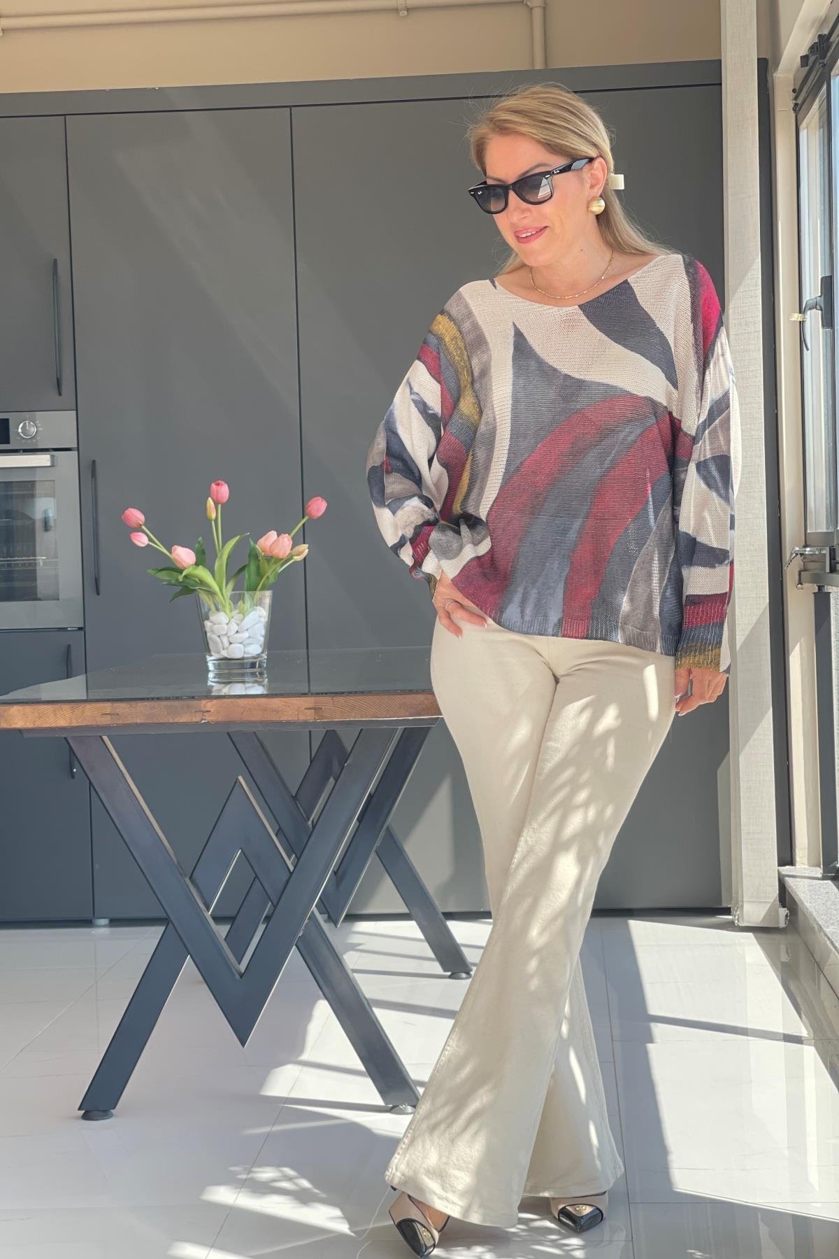 Bej Karışık Model Triko Bluz