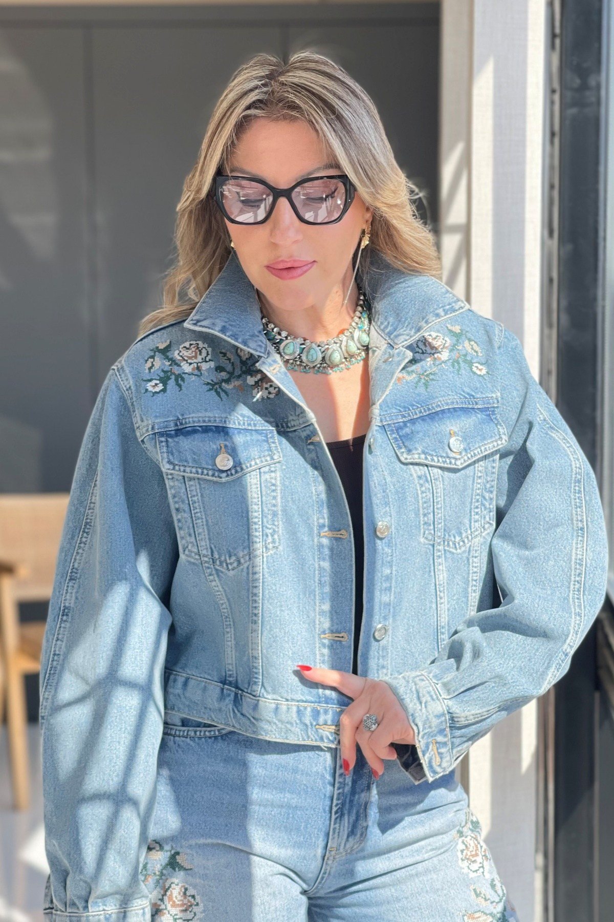 Bej Nakış Jean Ceket