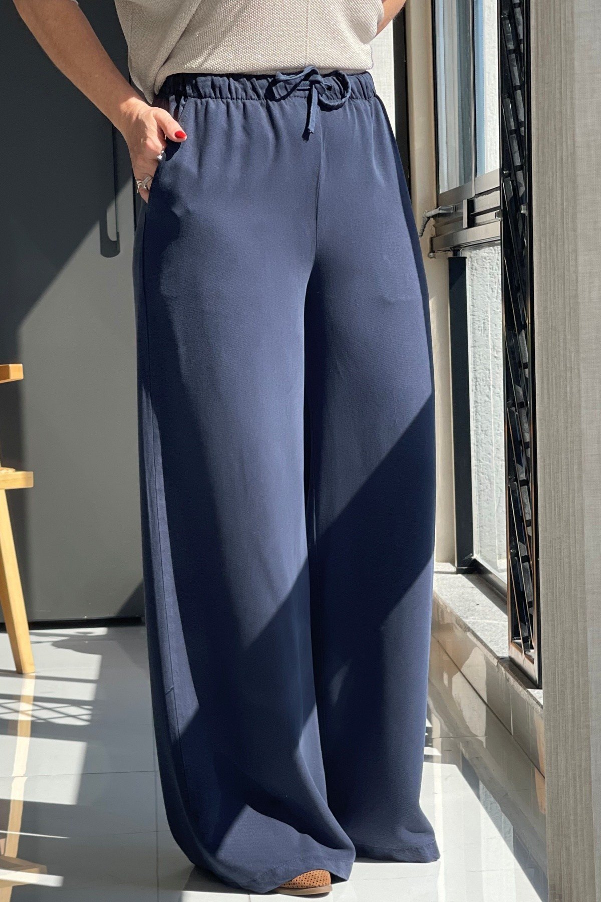 Bel Lastik Detay Tencel Lacivert Pantolon