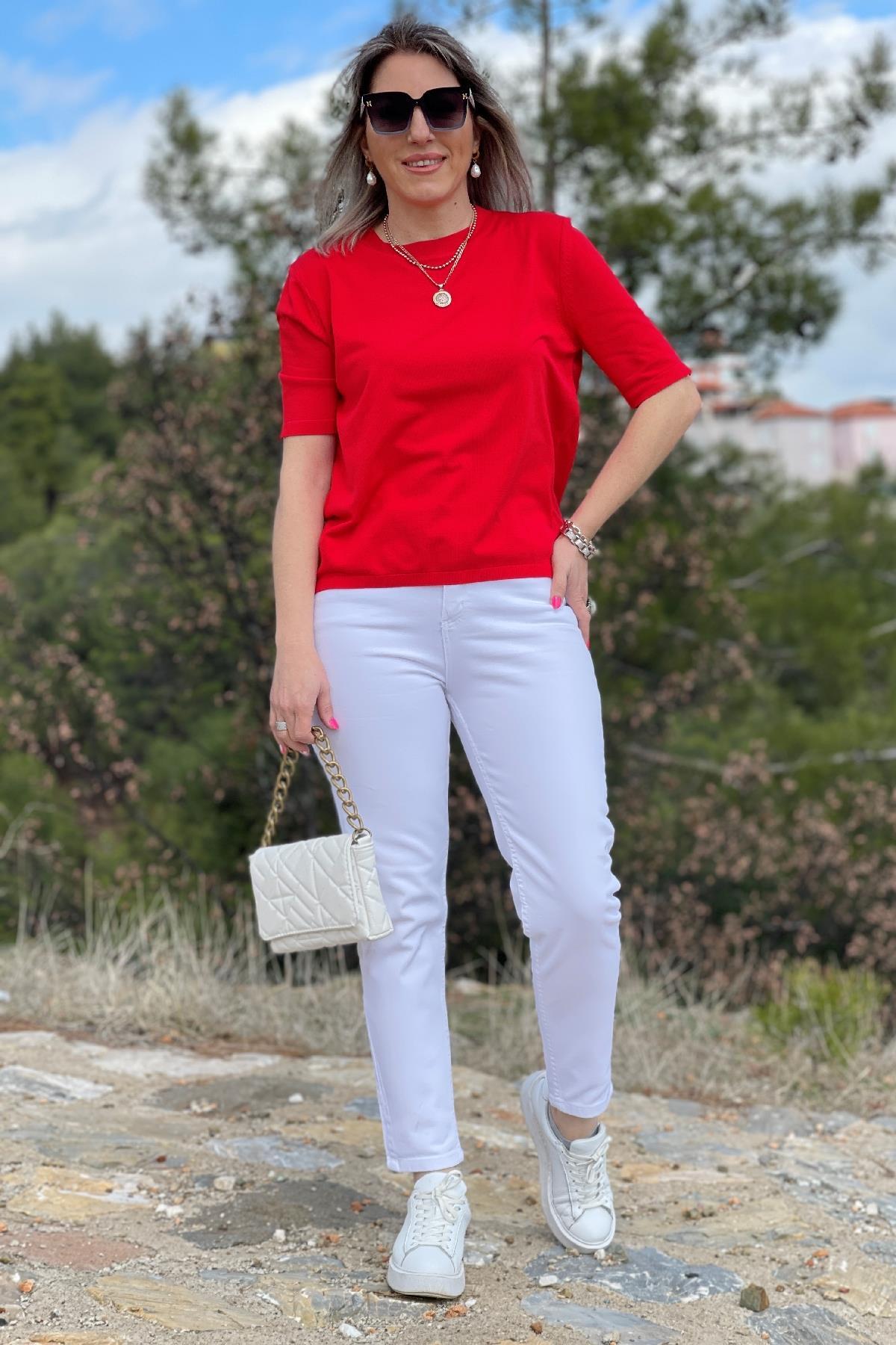 Beyaz Mom Jean