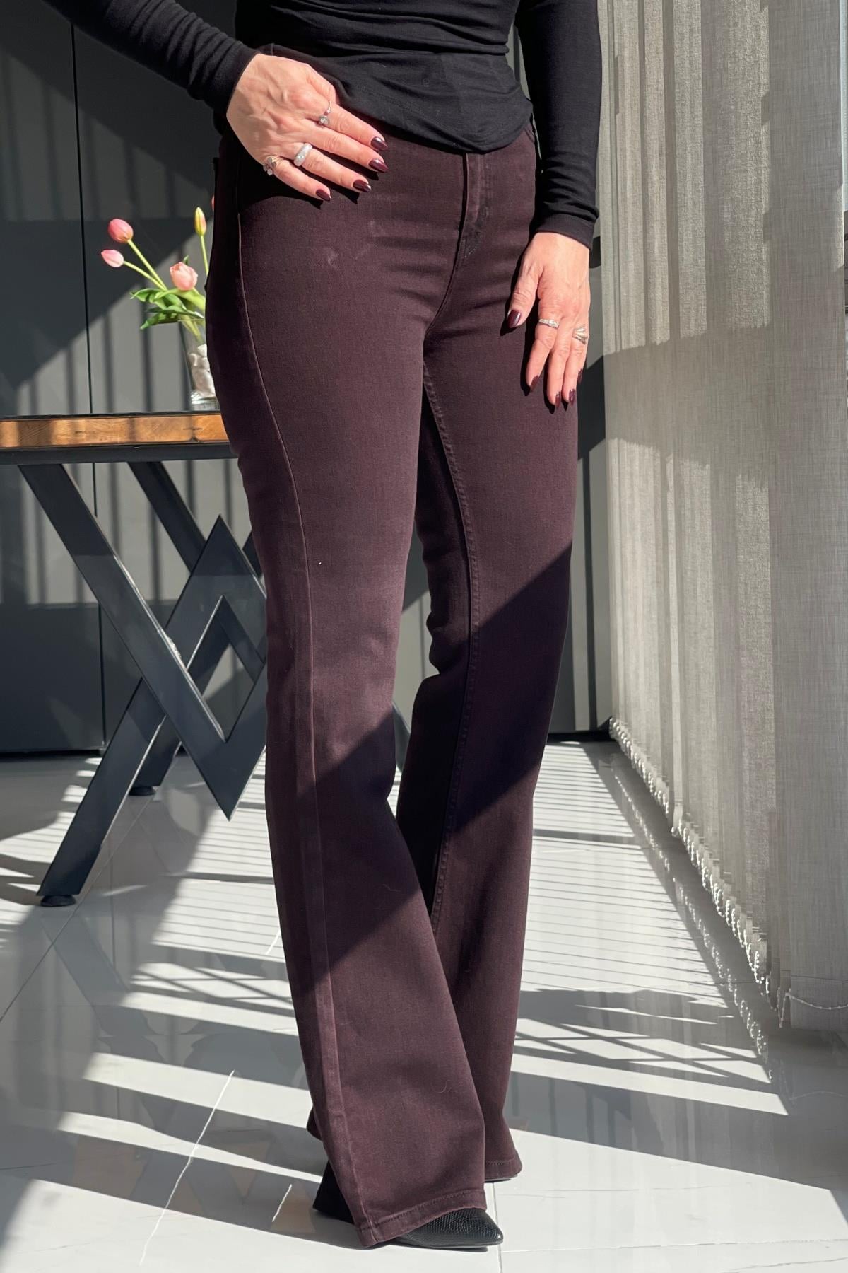 Bordo İspanyol Paça Jean