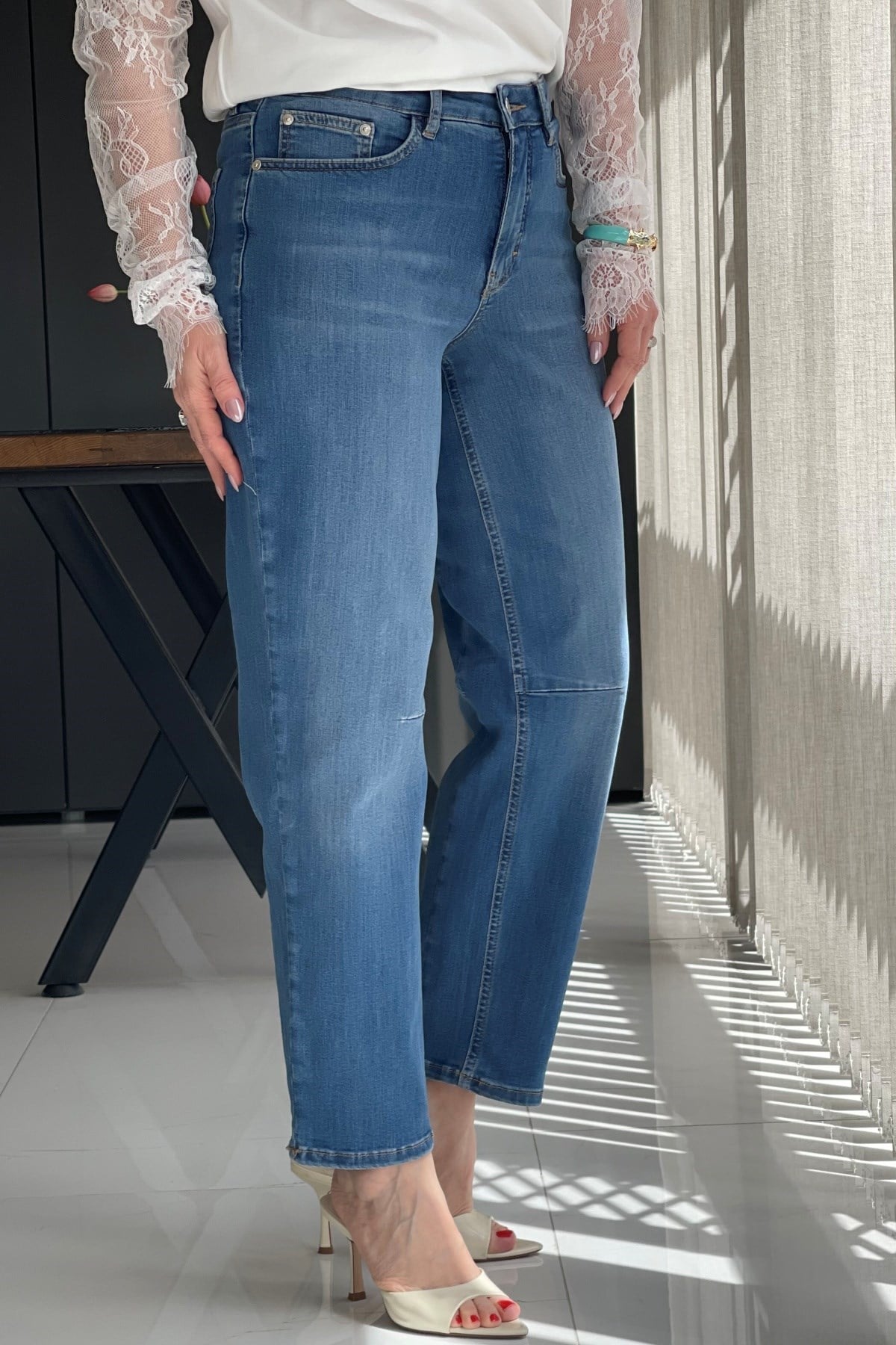 Boyfriend Kot Mavisi Jean