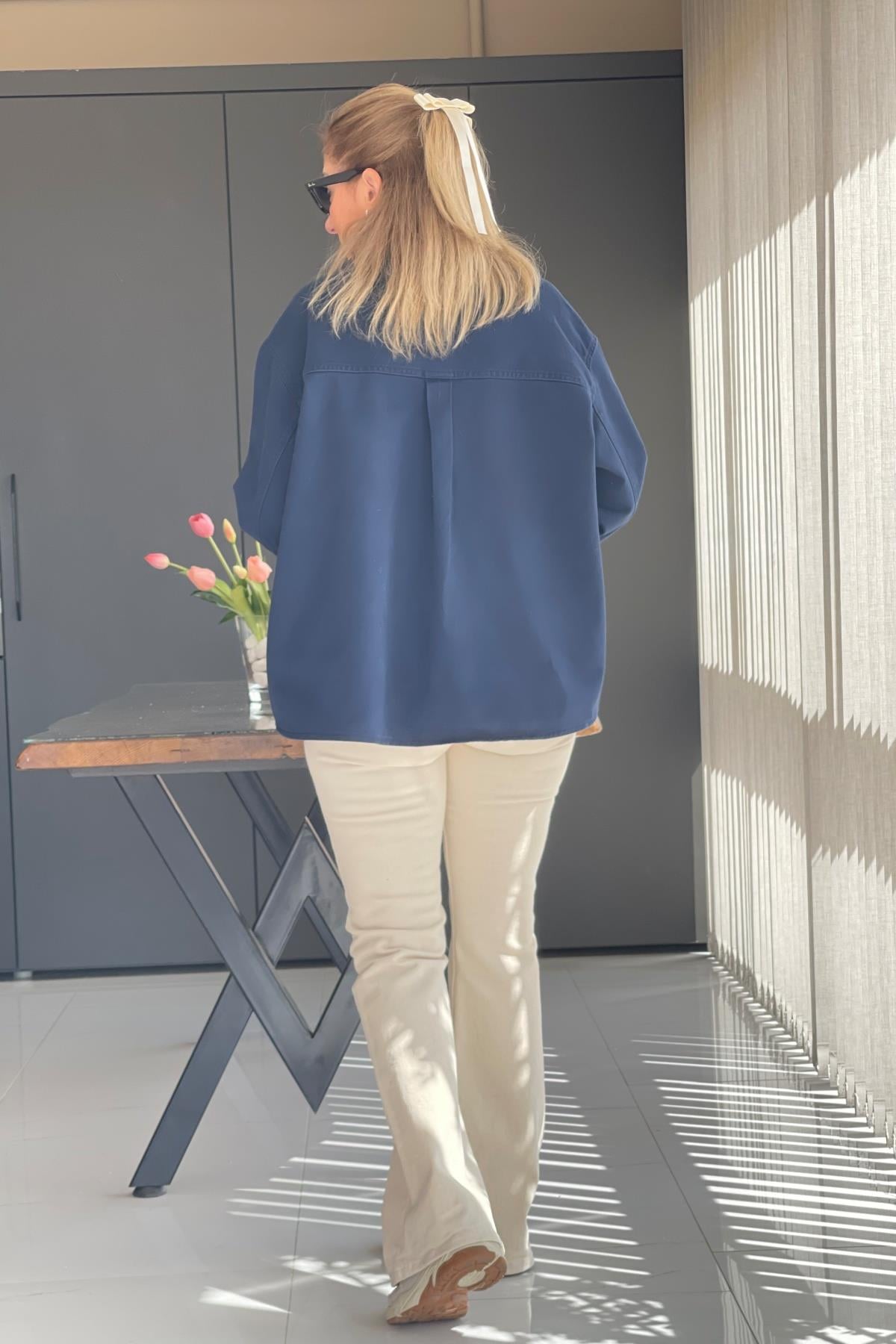 Cep Nakışlı Lacivert Gabardin Ceket