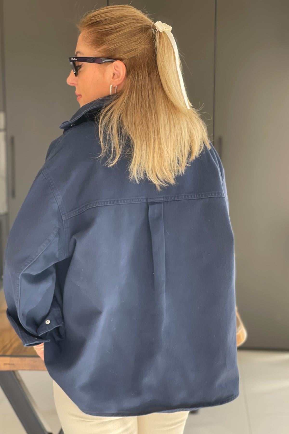 Cep Nakışlı Lacivert Gabardin Ceket