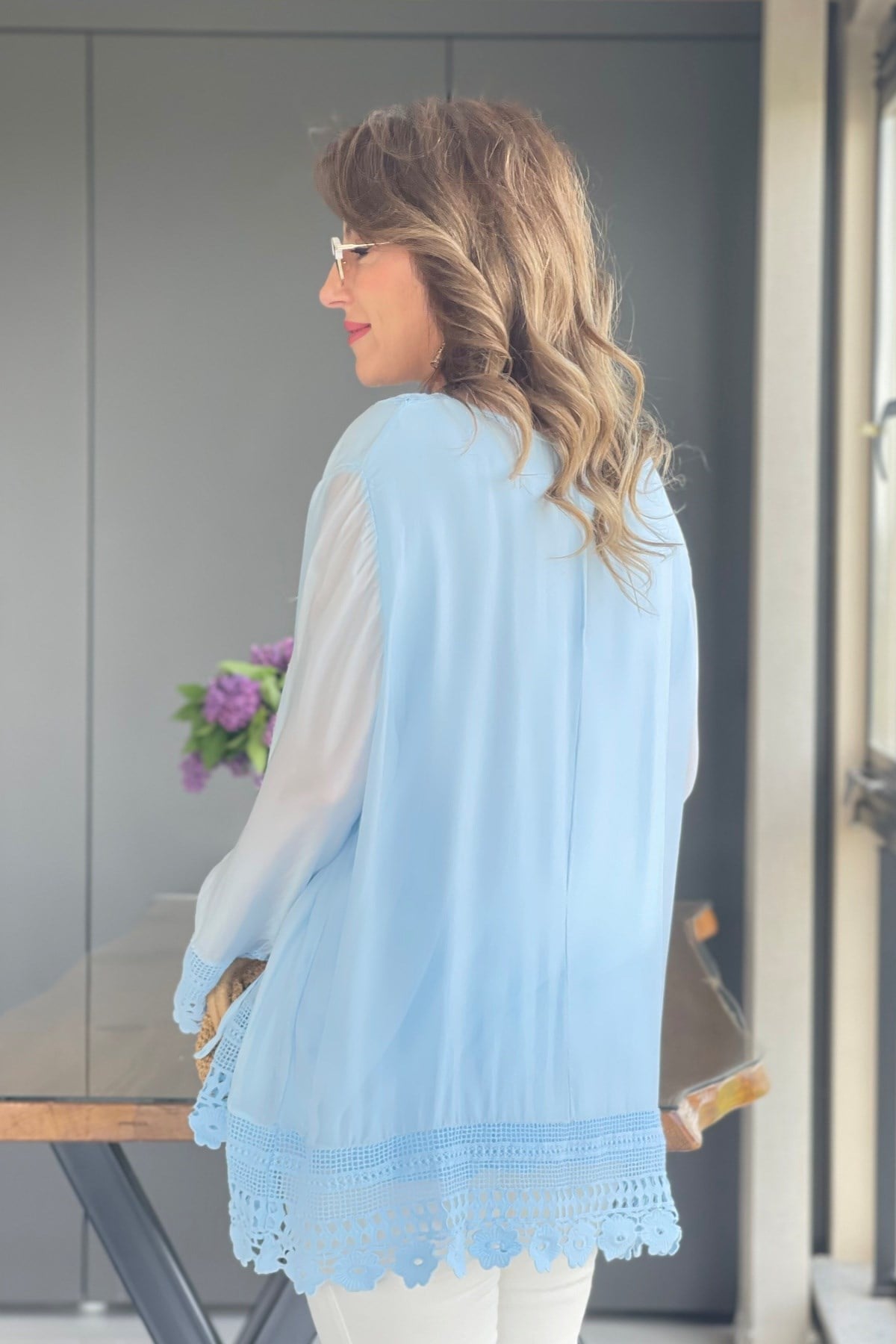 Çiçek Dantelli İthal İpek Bebe Mavi Bluz