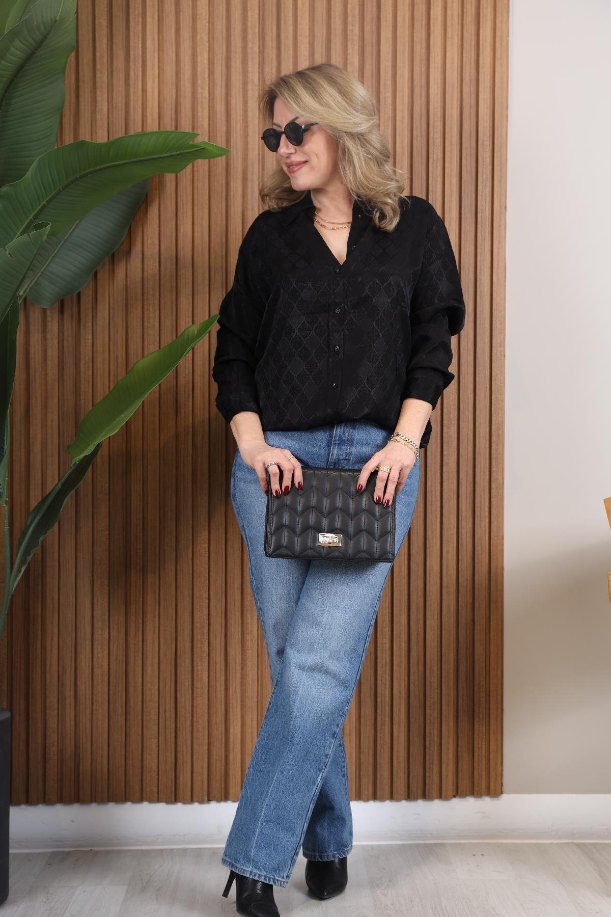 Damla Desen Siyah Saten Oversize Gömlek