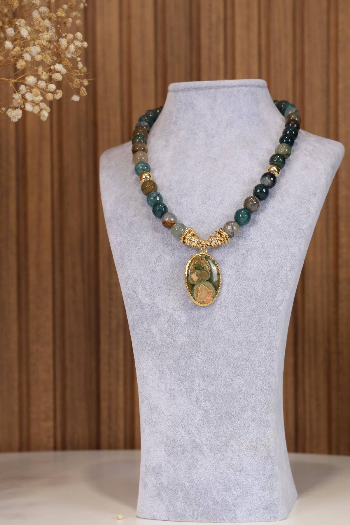 Doğal Taş Haki Kolye