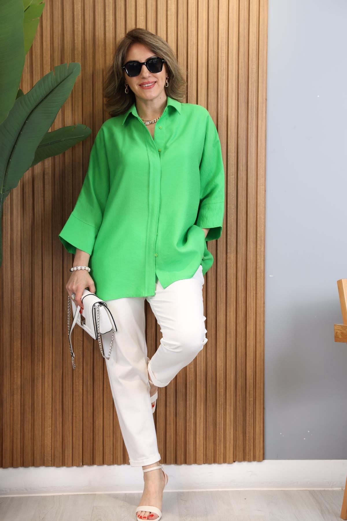 Fakir Kol Oversize Fıstık Yeşili Gömlek