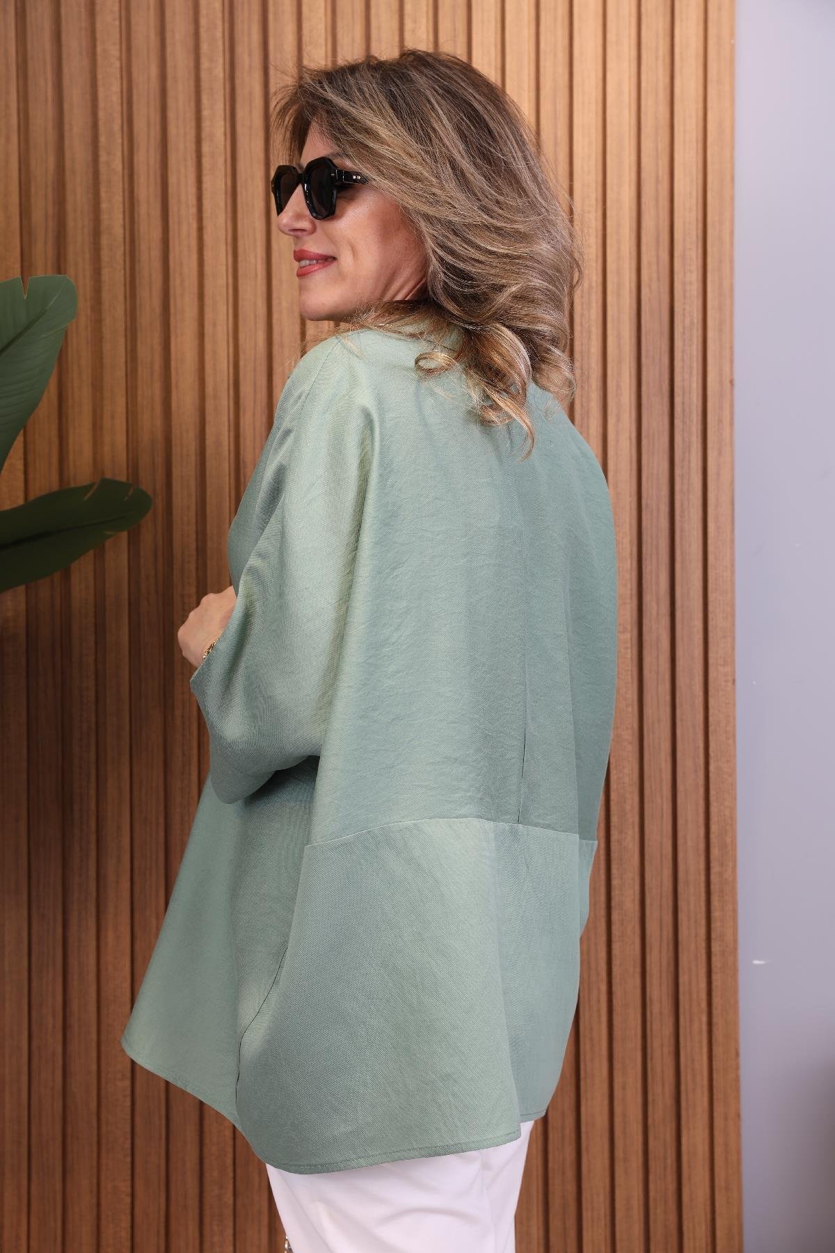 Fakir Kol Oversize Haki Gömlek