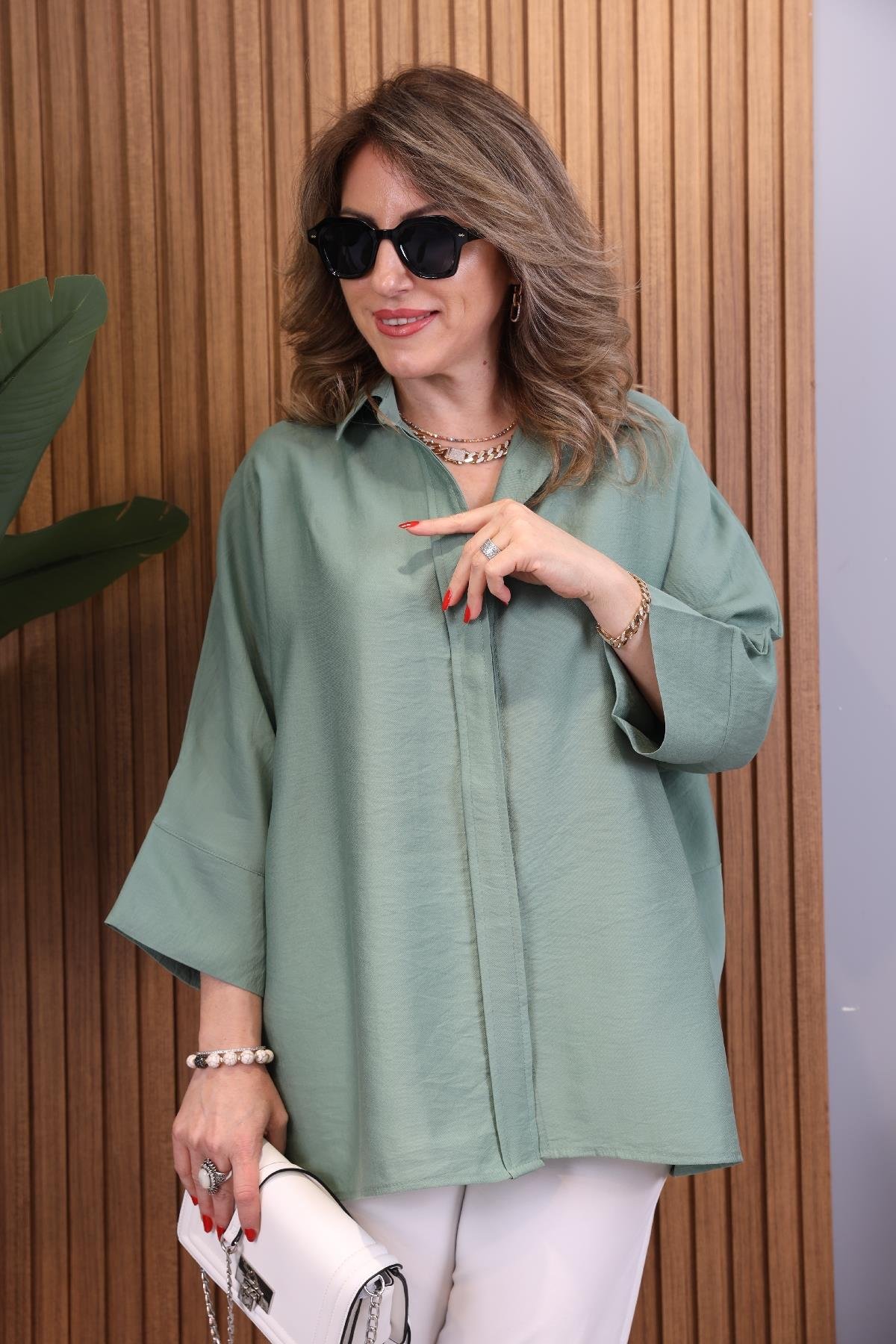 Fakir Kol Oversize Haki Gömlek