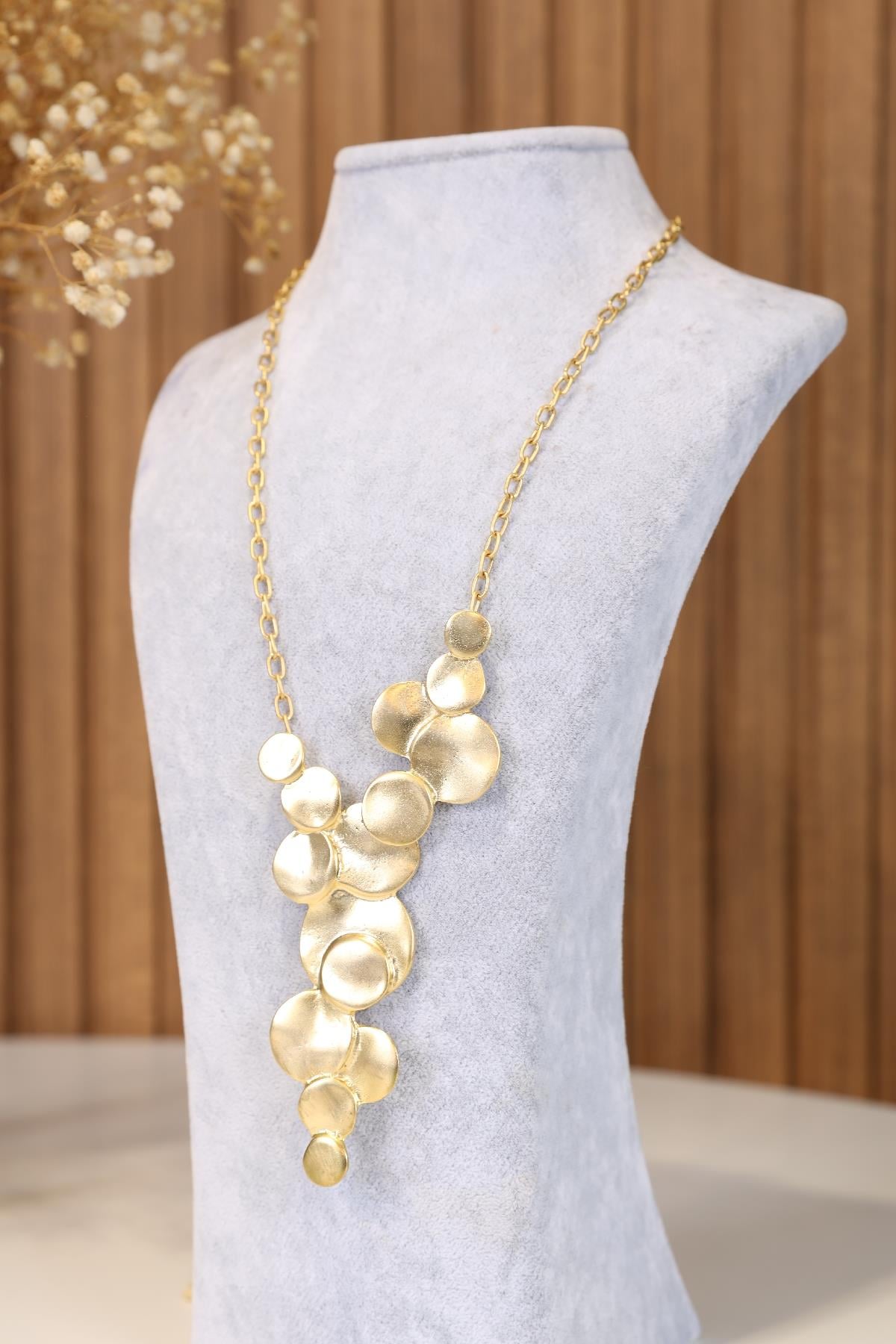 Geo Model Gold Kolye