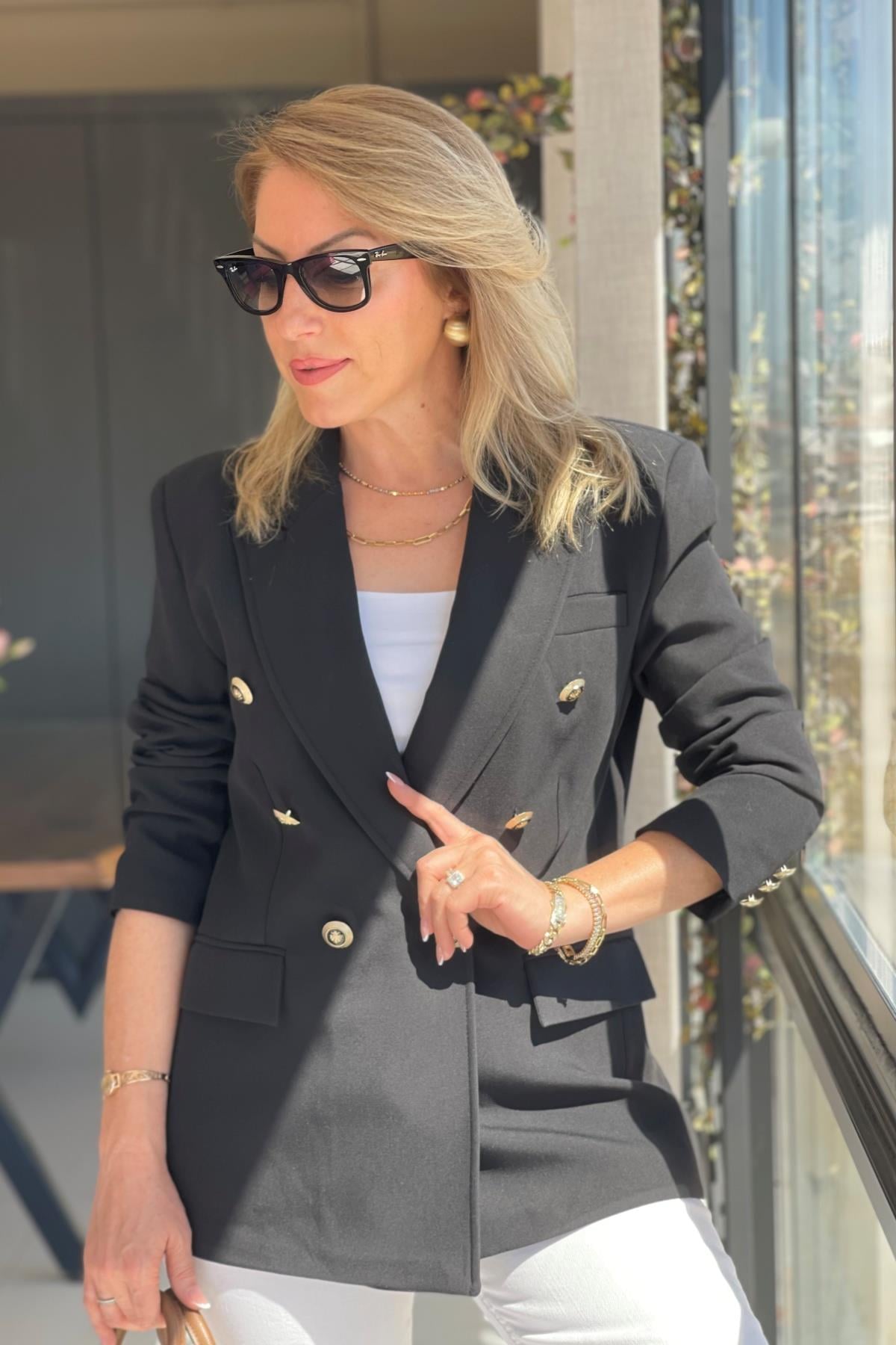 Gold Düğme Siyah Blazer