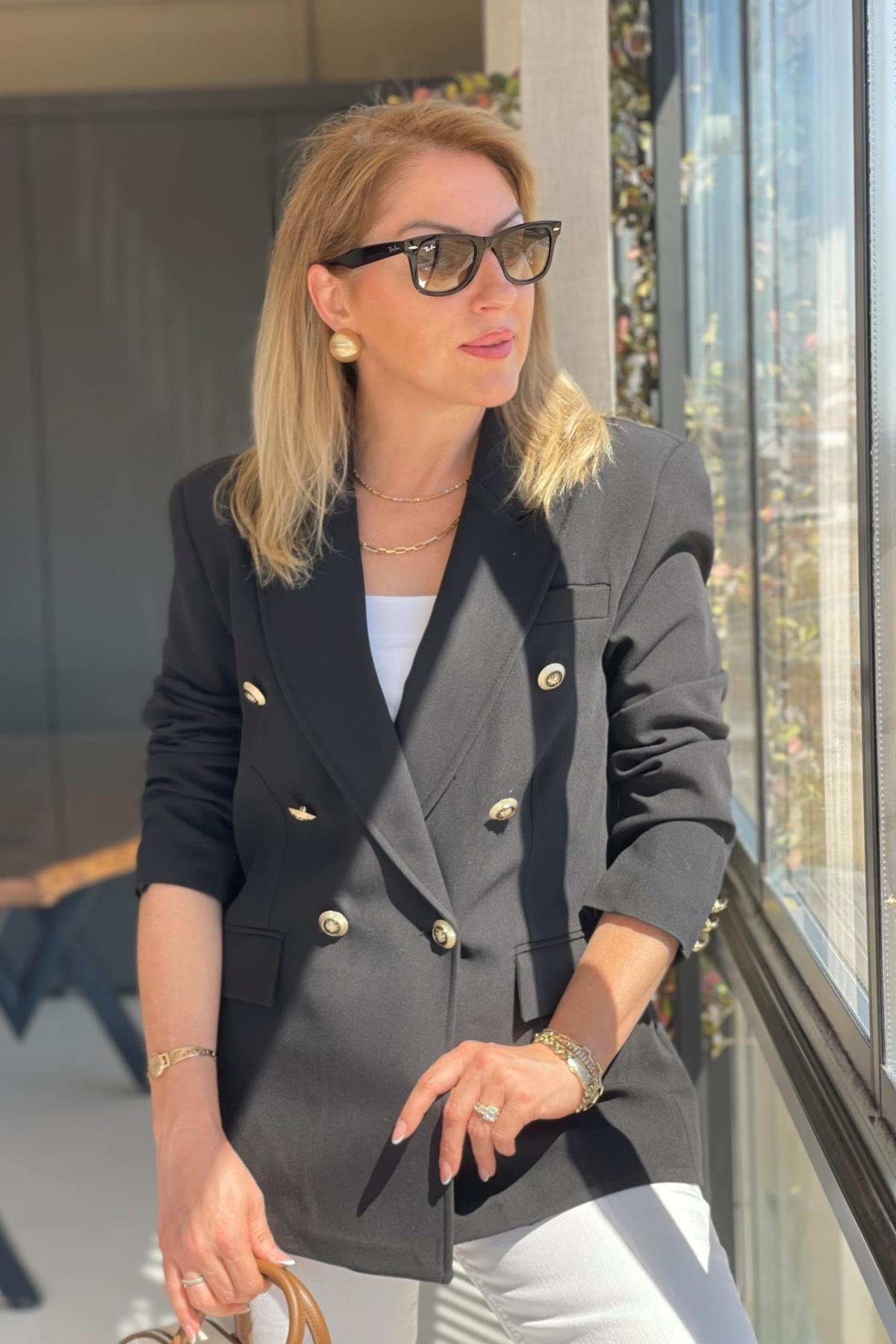 Gold Düğme Siyah Blazer