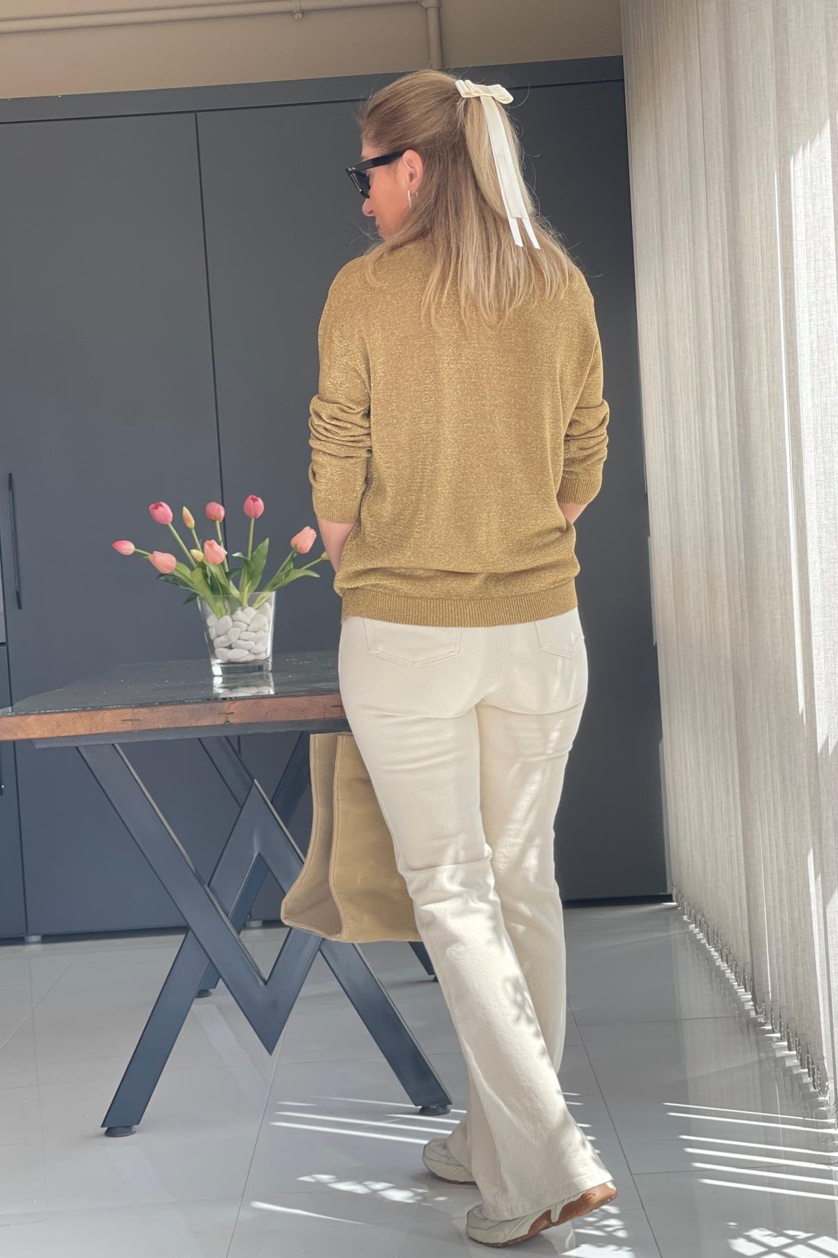 Gold Sim Detay Hırka