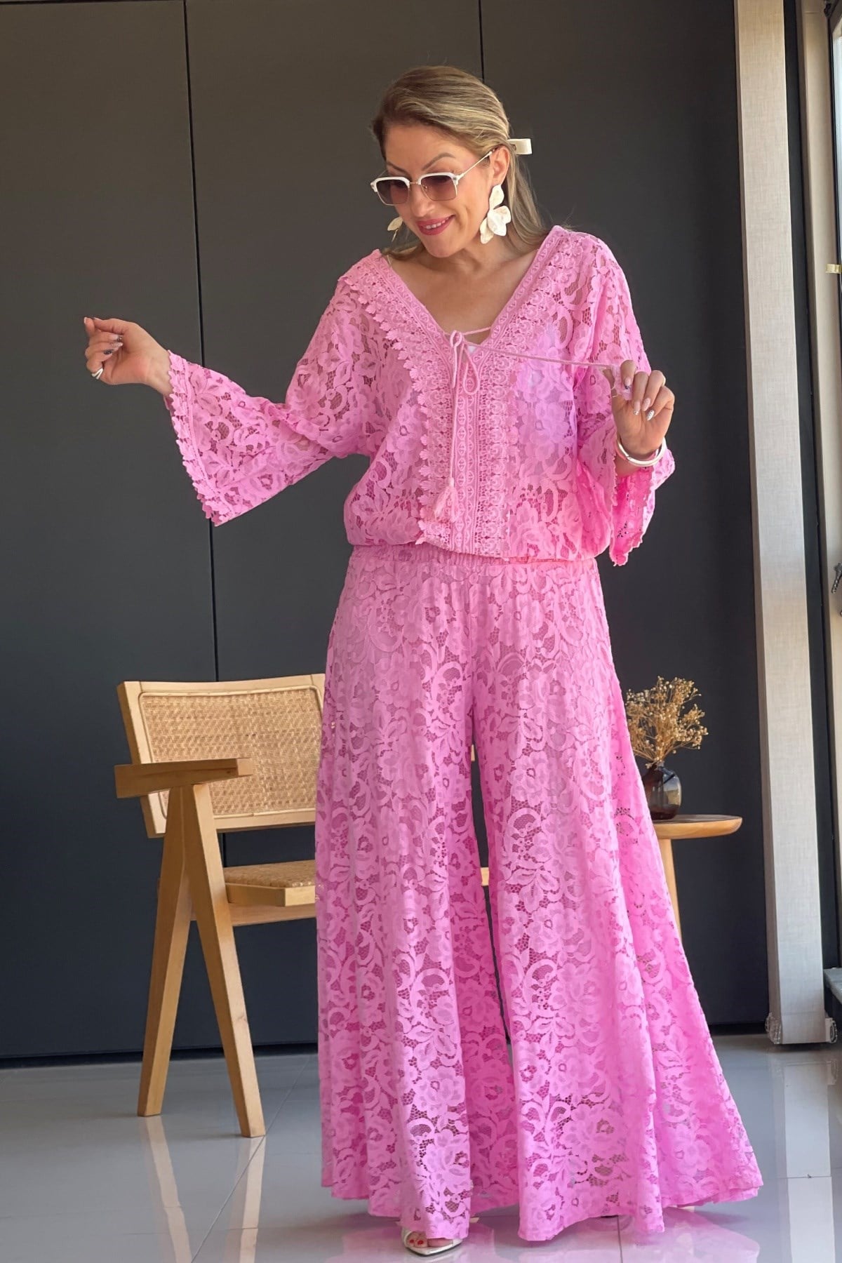 Güpür Detay Pembe Takım