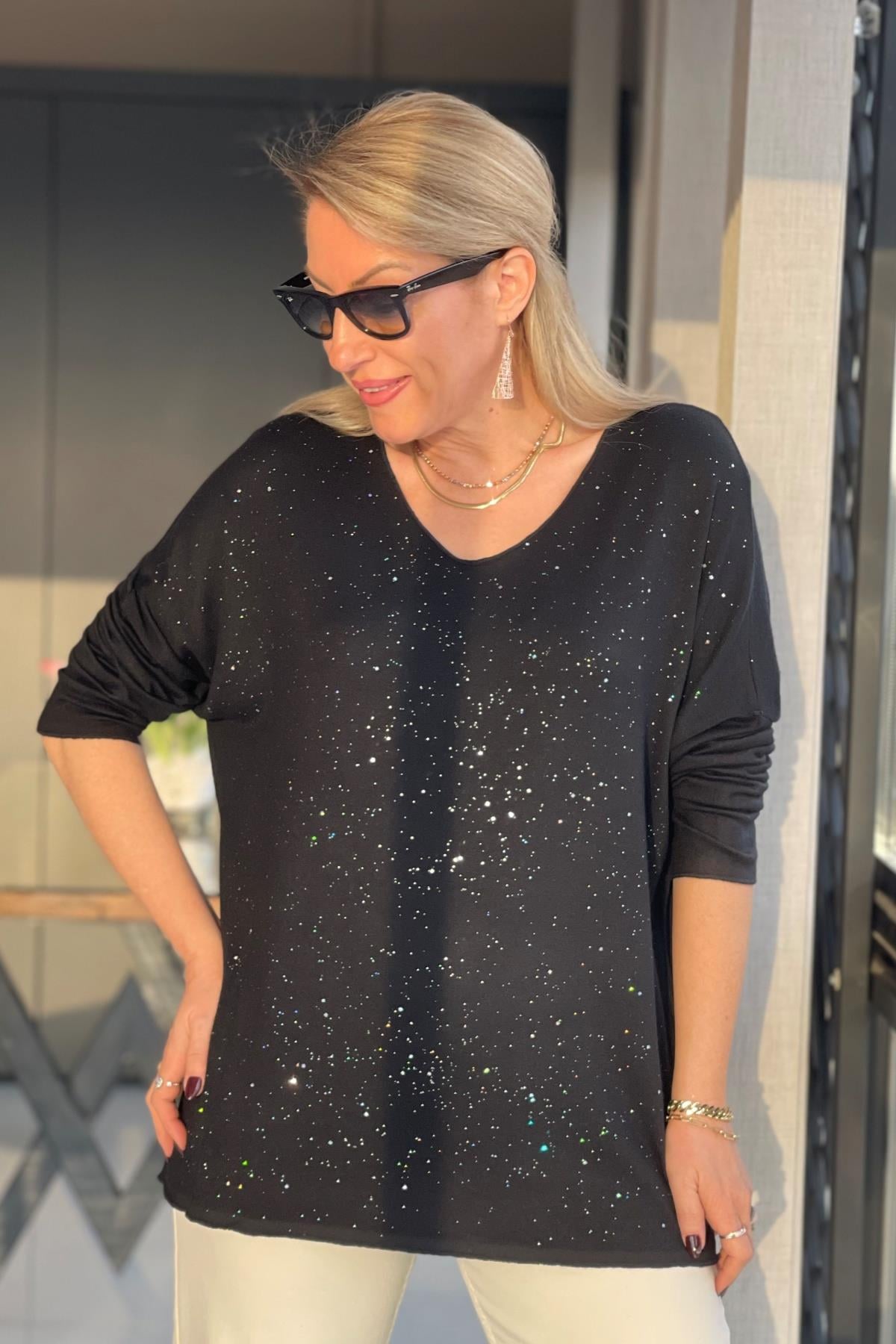 Işıltı Detay Siyah Bluz