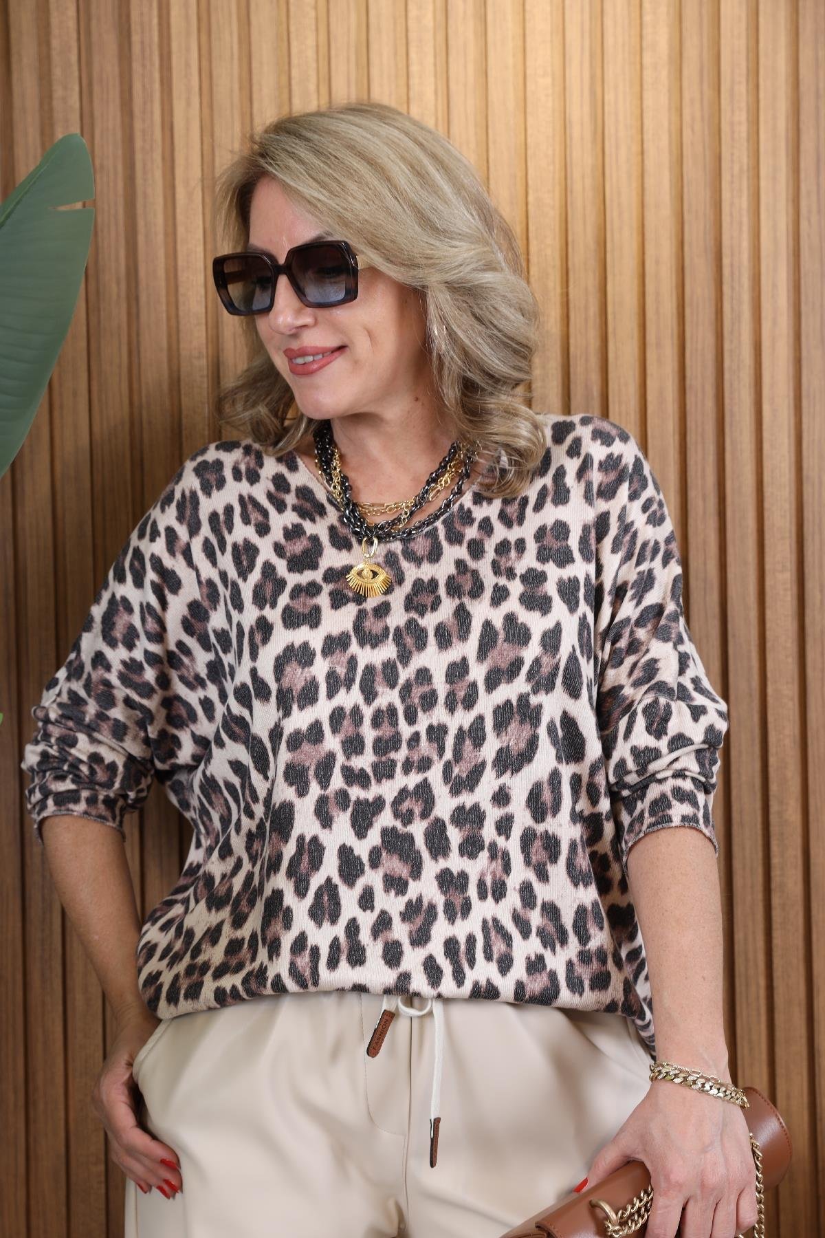 İthal Batik Desen Angora Bej Bluz