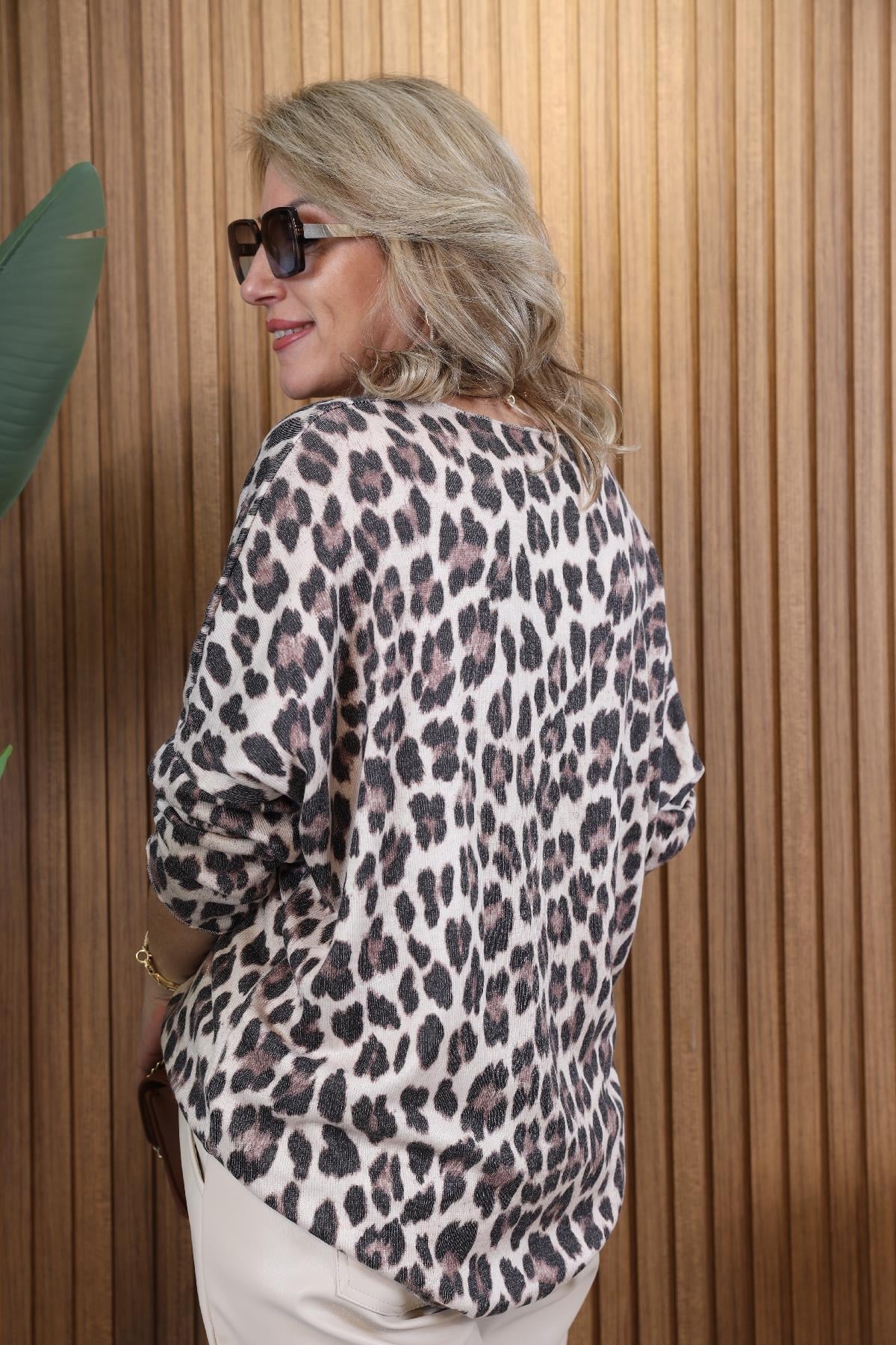 İthal Batik Desen Angora Bej Bluz