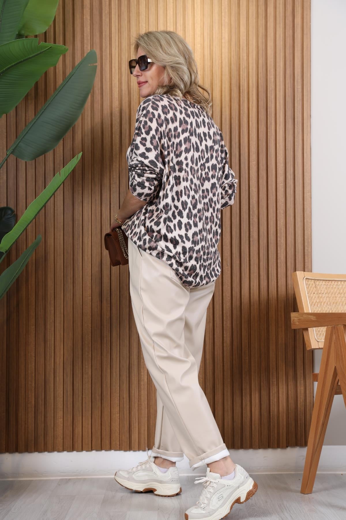 İthal Batik Desen Angora Bej Bluz