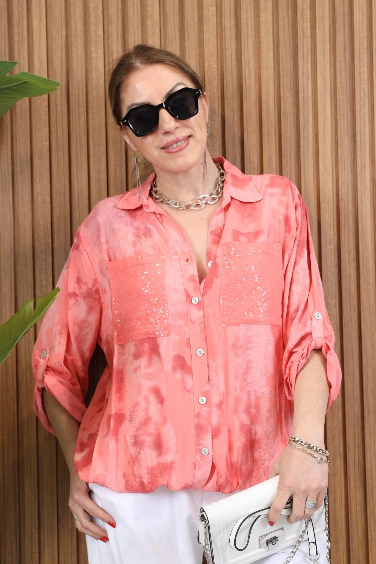 İthal Batik Desen Pul Cep Mercan Gömlek