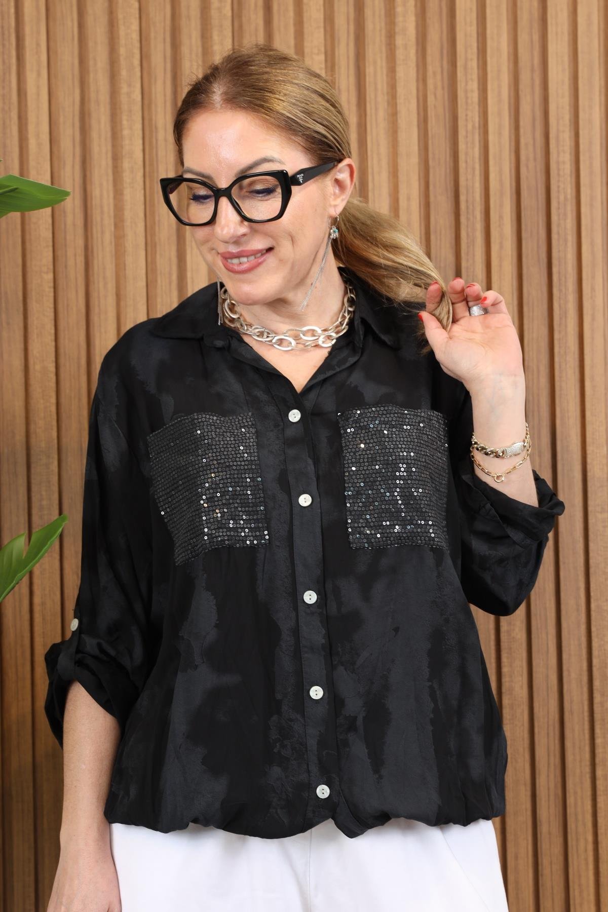 İthal Batik Desen Pul Cep Siyah Gömlek
