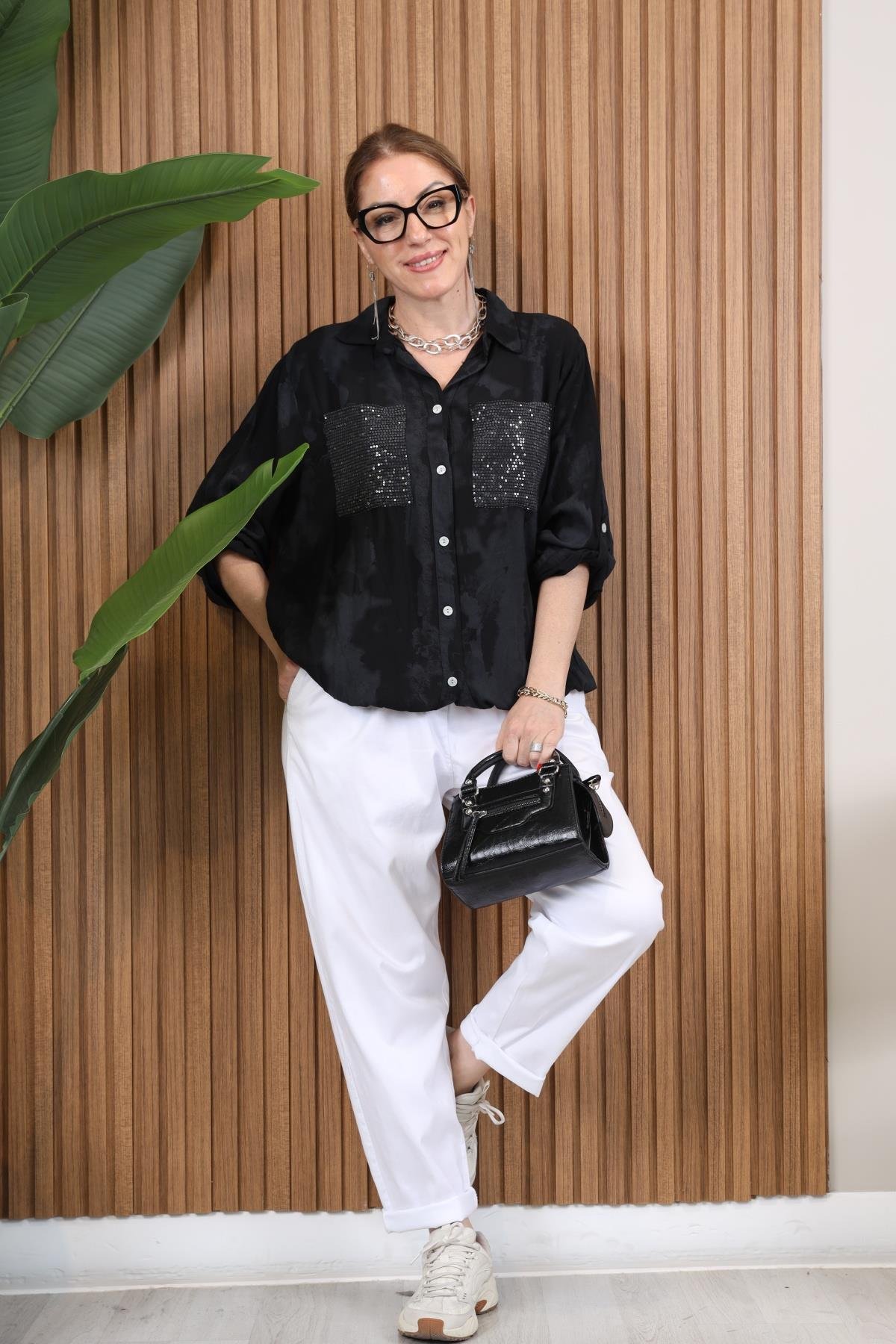 İthal Batik Desen Pul Cep Siyah Gömlek