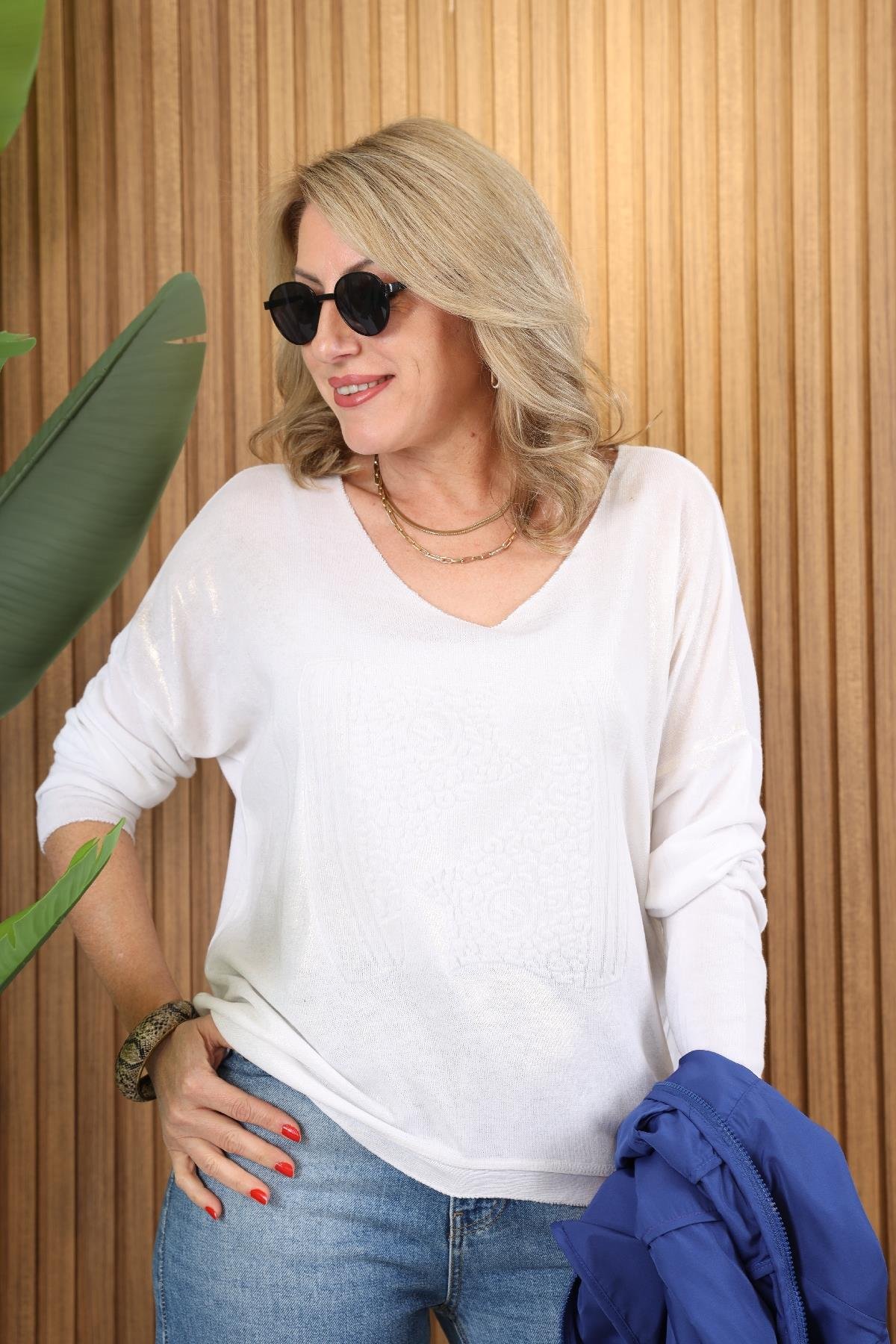 İthal Kabarma Desen Ekru Bluz