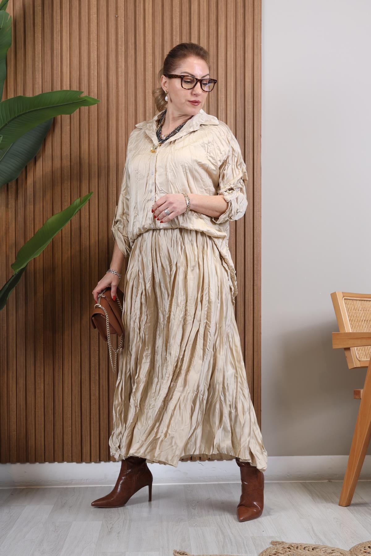 İthal Kırışık Model Bej Takım