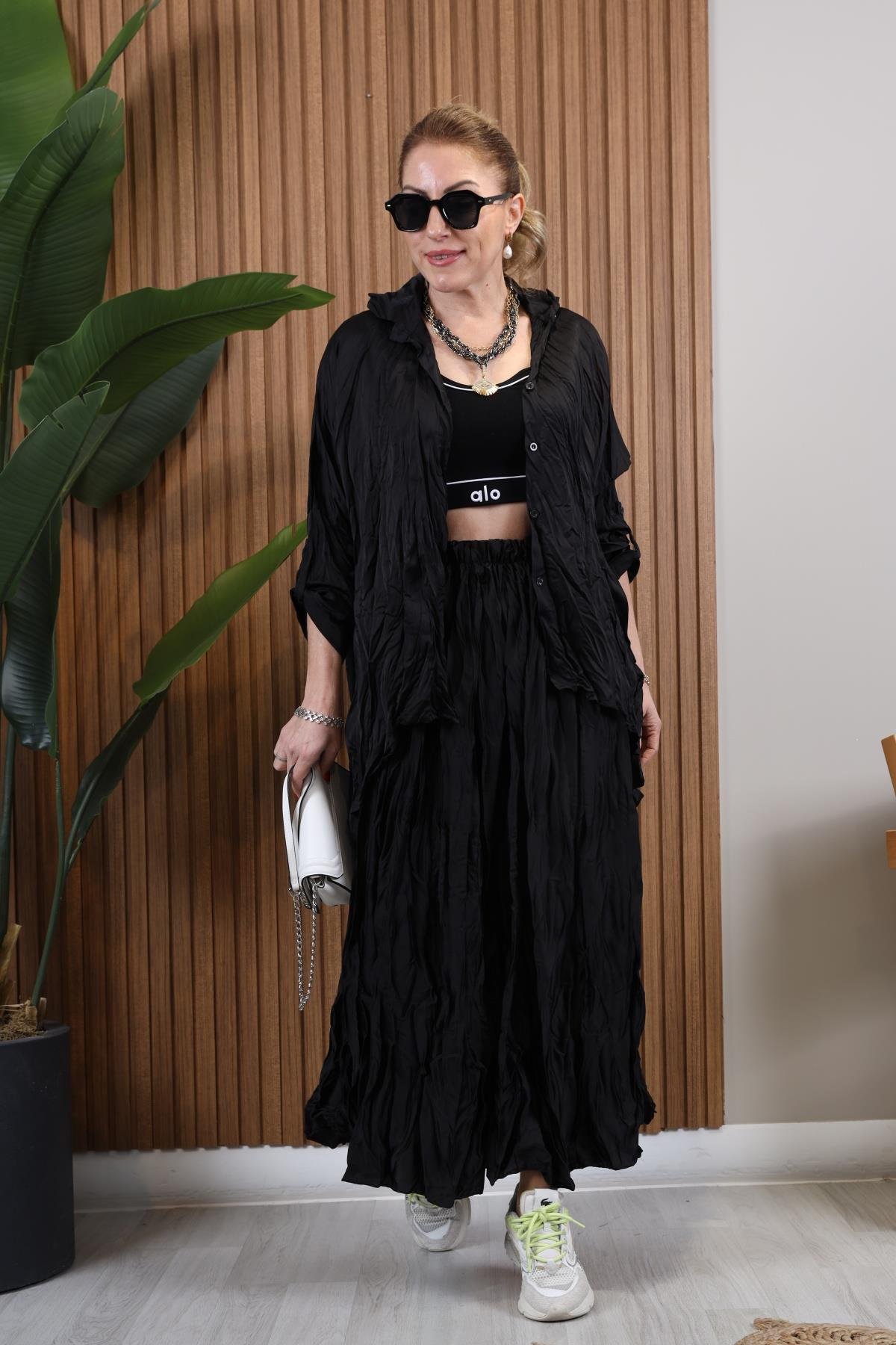 İthal Kırışık Model Siyah Takım