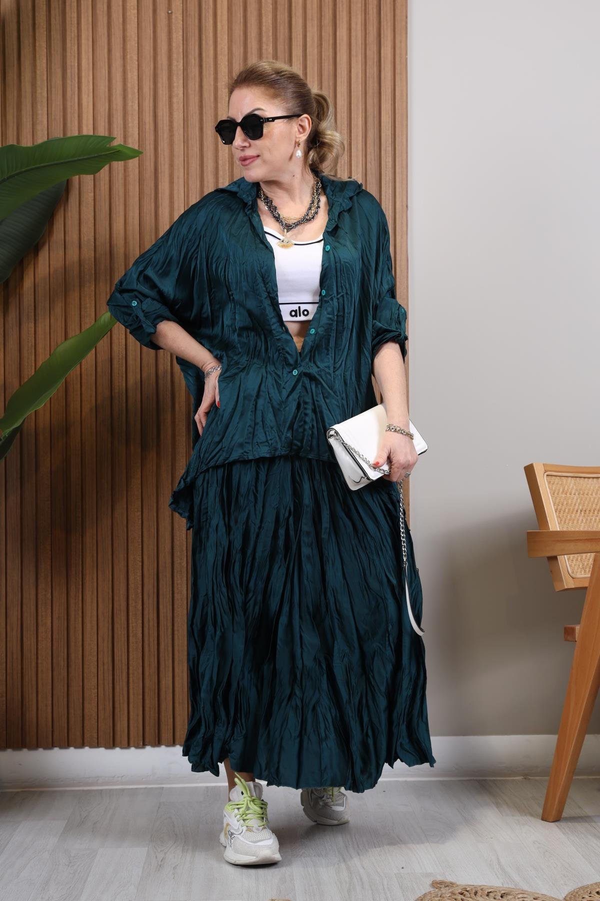 İthal Kırışık Model Zümrüt Yeşili Takım