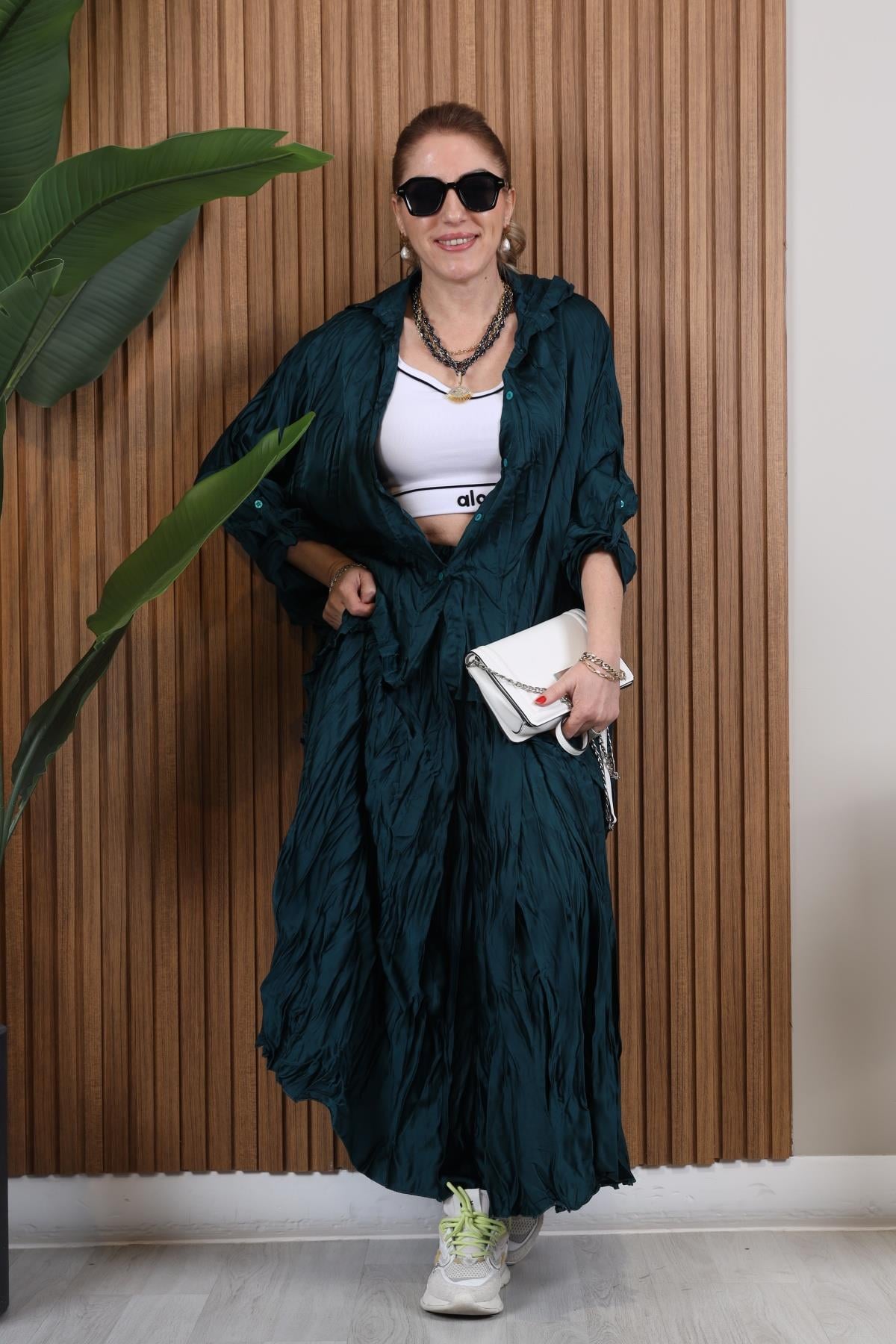 İthal Kırışık Model Zümrüt Yeşili Takım