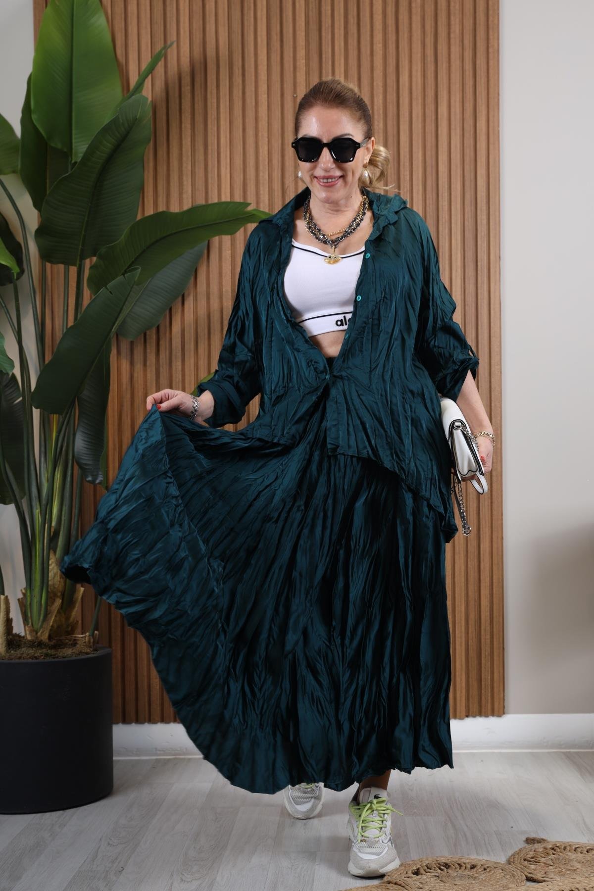 İthal Kırışık Model Zümrüt Yeşili Takım
