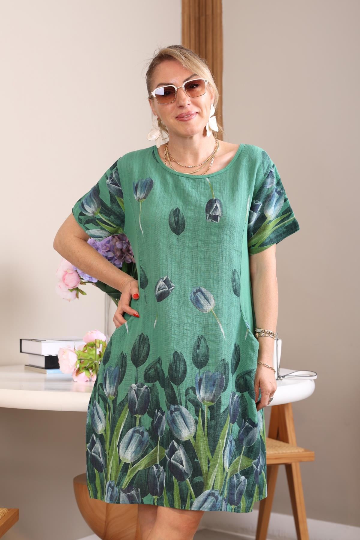 İthal Lale Desen Yeşil Elbise