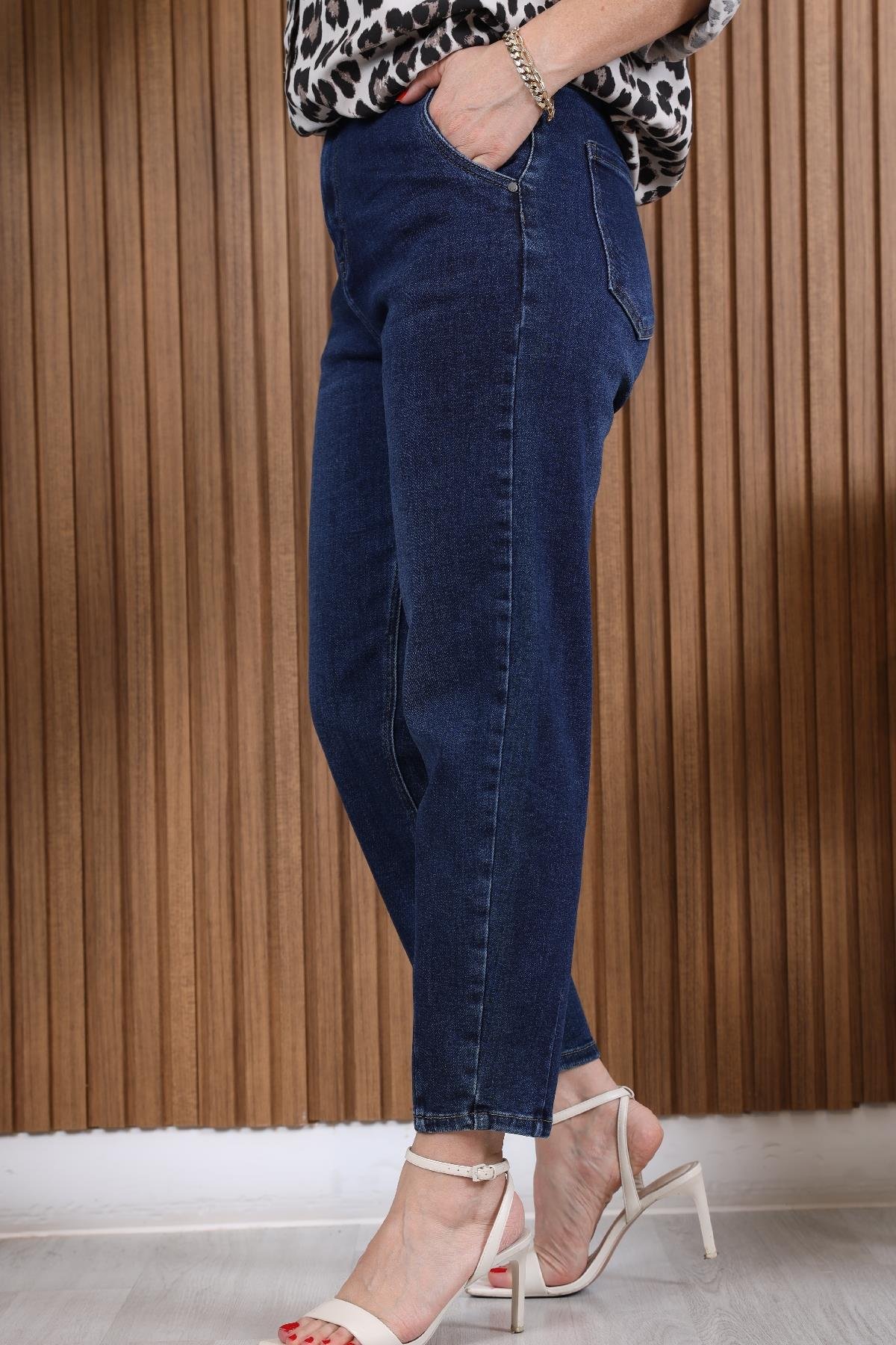 İthal Paça Detay Jean