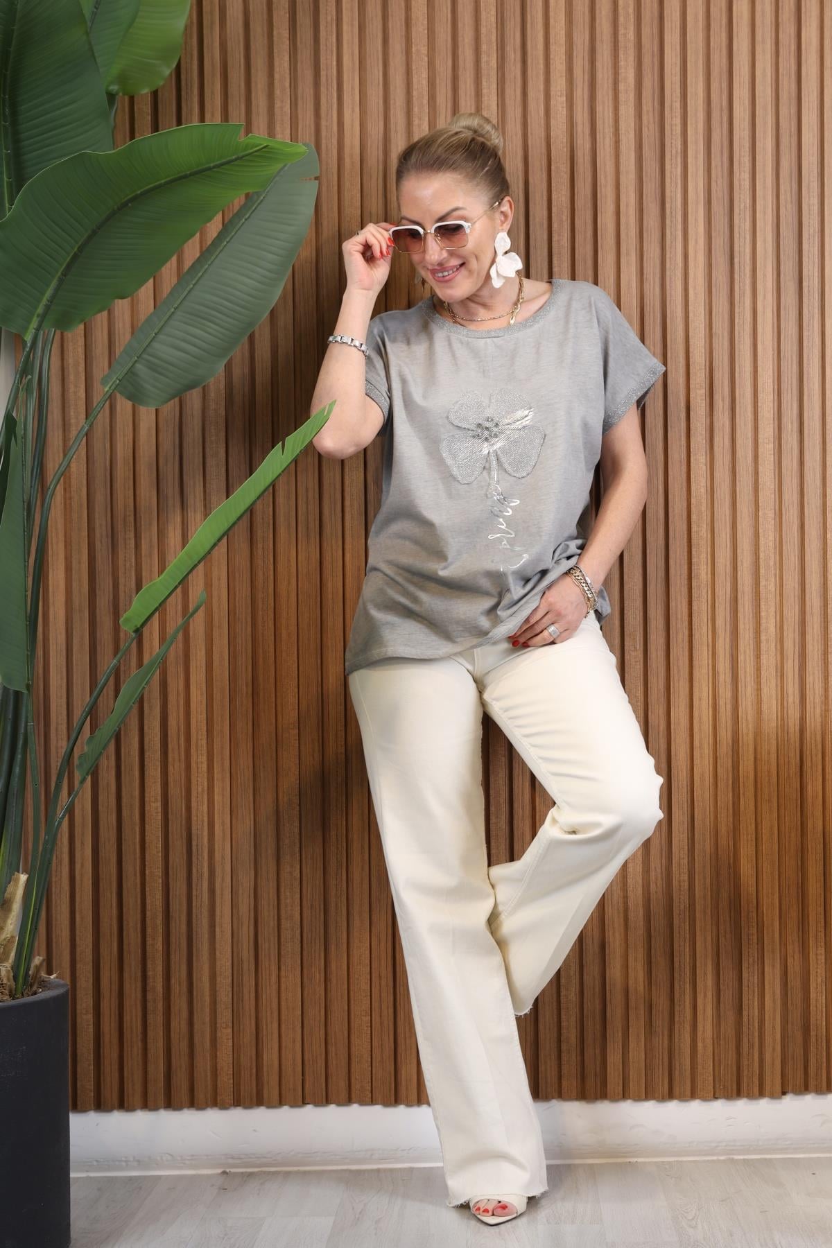 İthal Sim Detay Gri Bluz