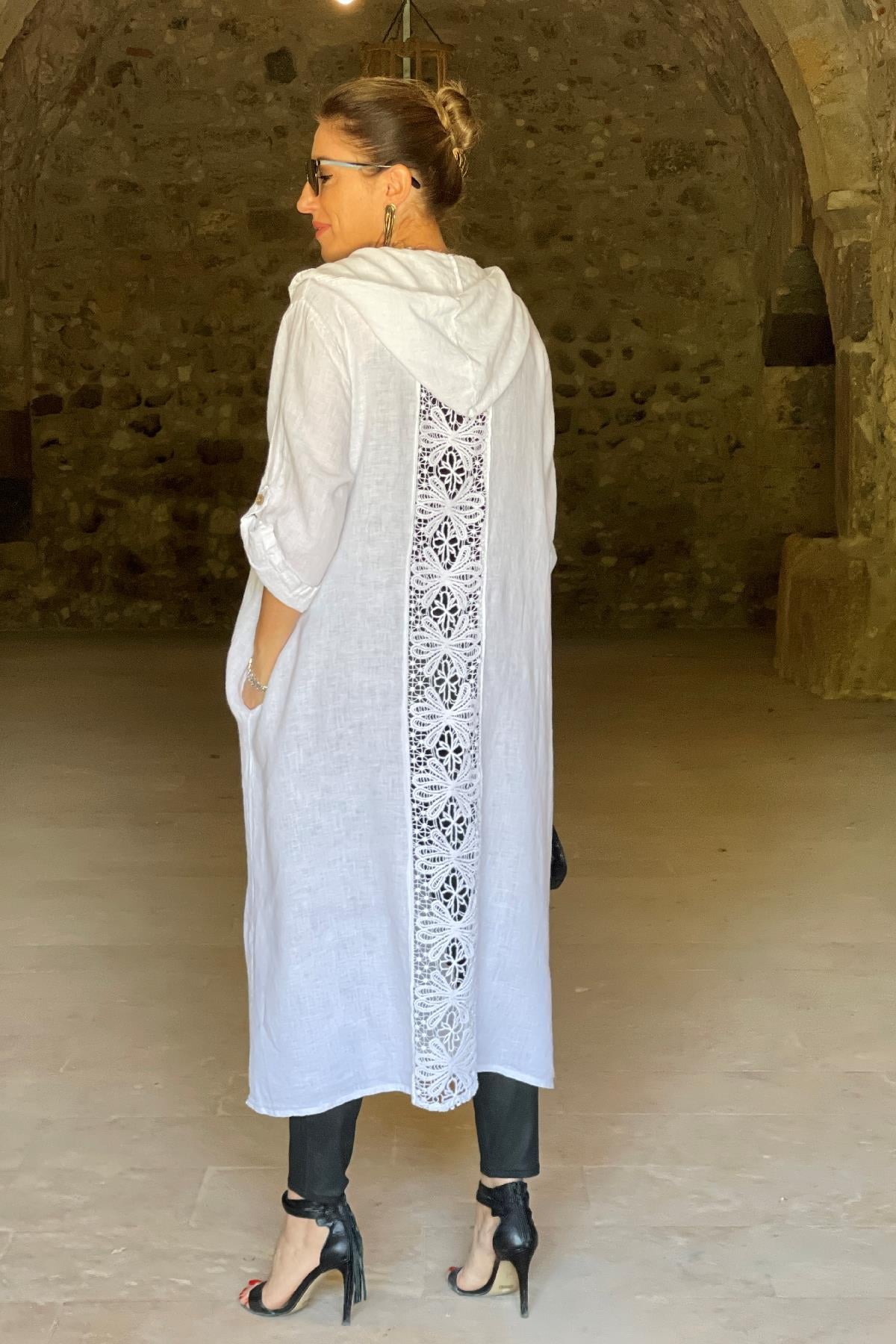 İthal Sırt Dantel Detay Kapüşonlu Beyaz Keten Hırka