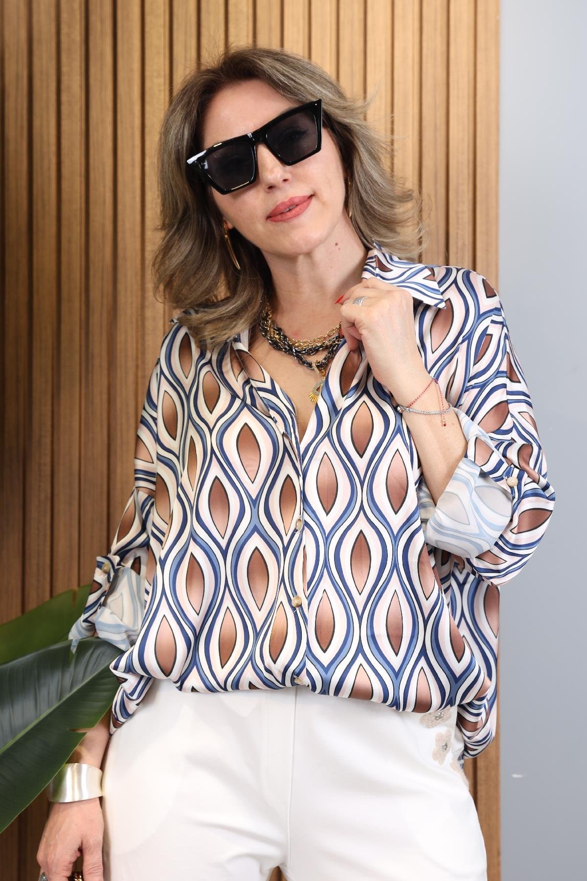 Kahve Damla Model Düğmeli Oversize Lacivert Gömlek