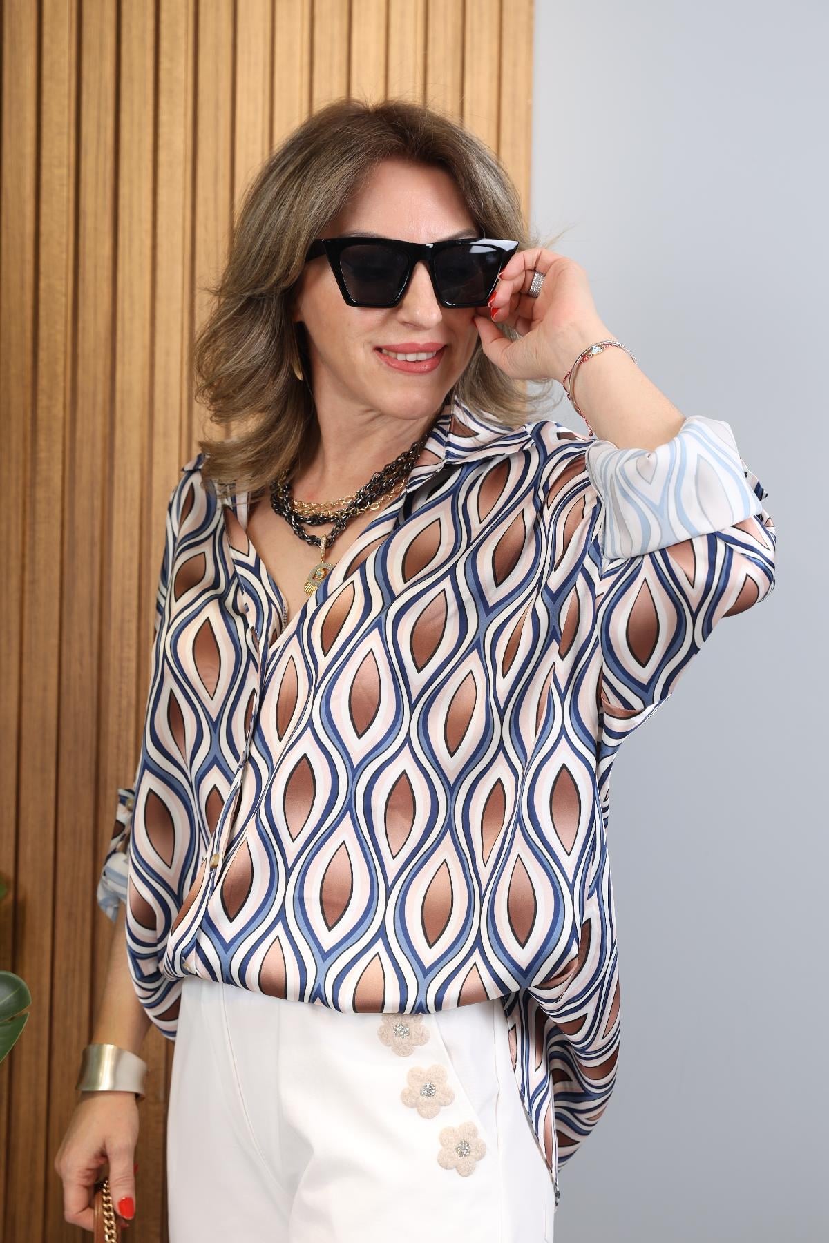 Kahve Damla Model Düğmeli Oversize Lacivert Gömlek