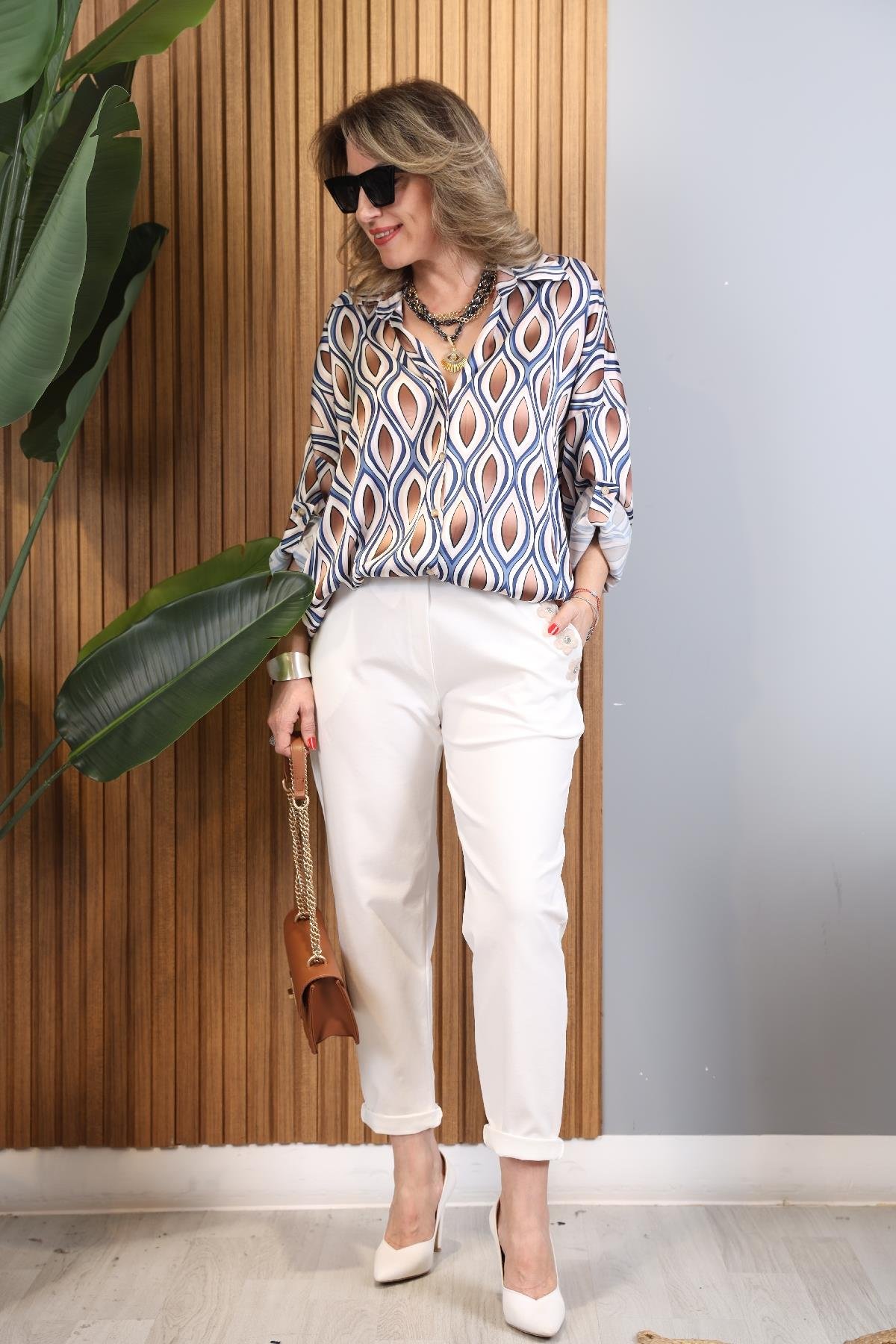 Kahve Damla Model Düğmeli Oversize Lacivert Gömlek