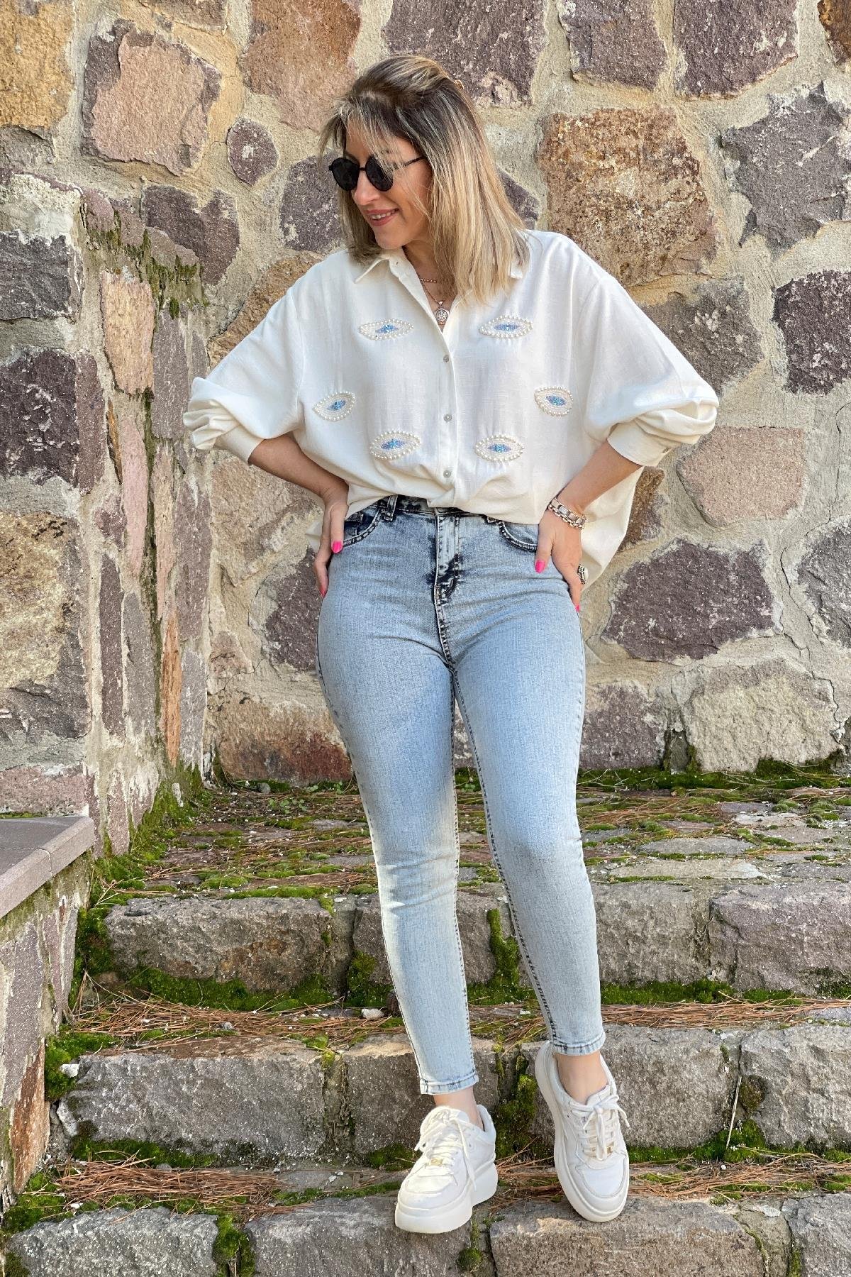 Kar Yıkama Buz Mavi Push Up'lı Jean