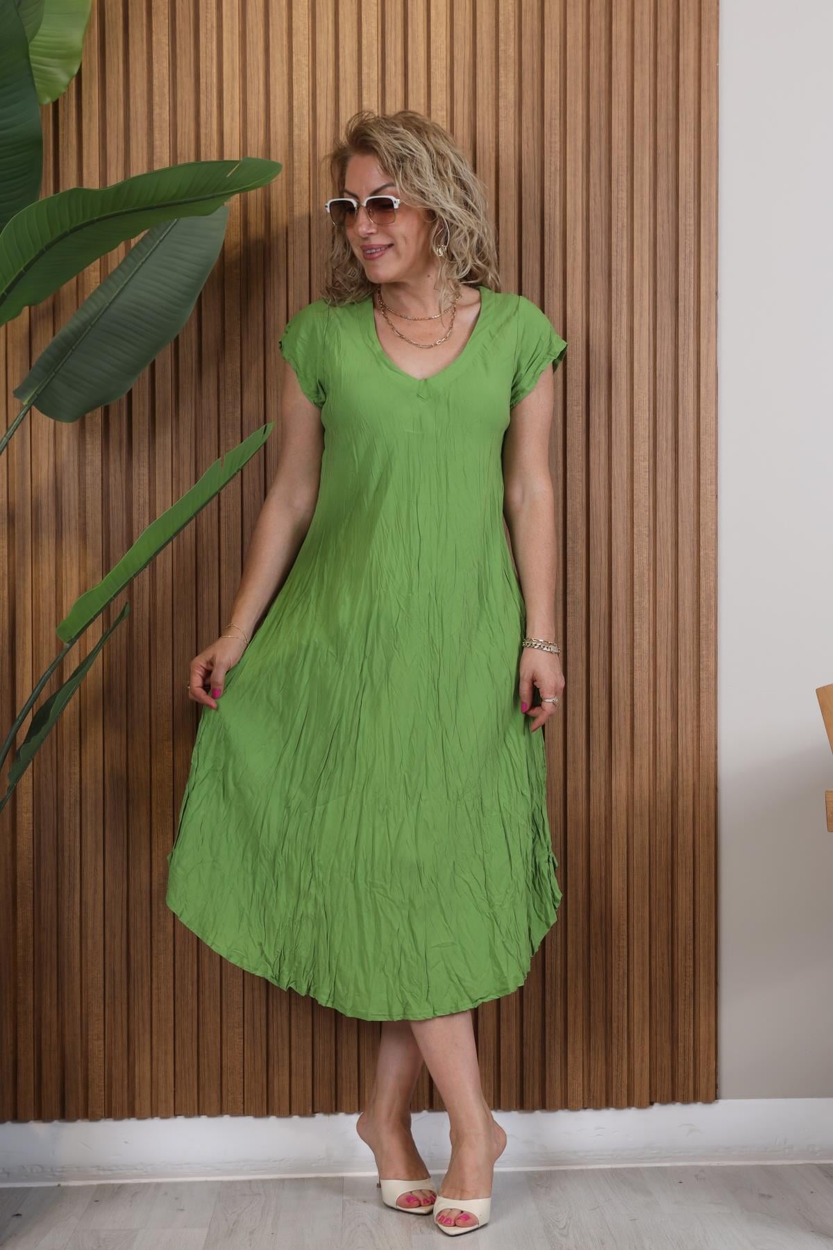 Kırışık Model Yağ Yeşili Elbise