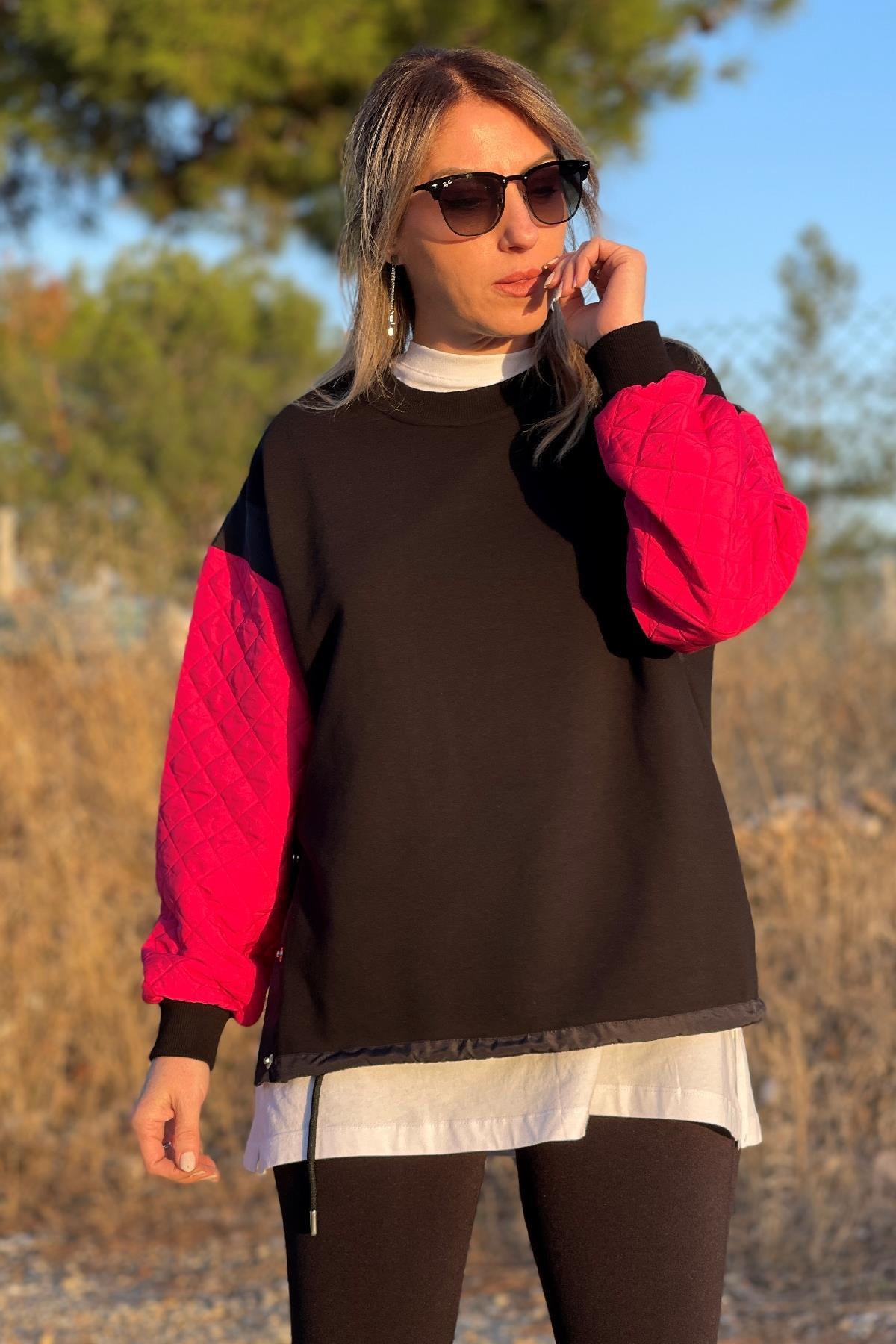 Kolları Pembe Detaylı Sweat