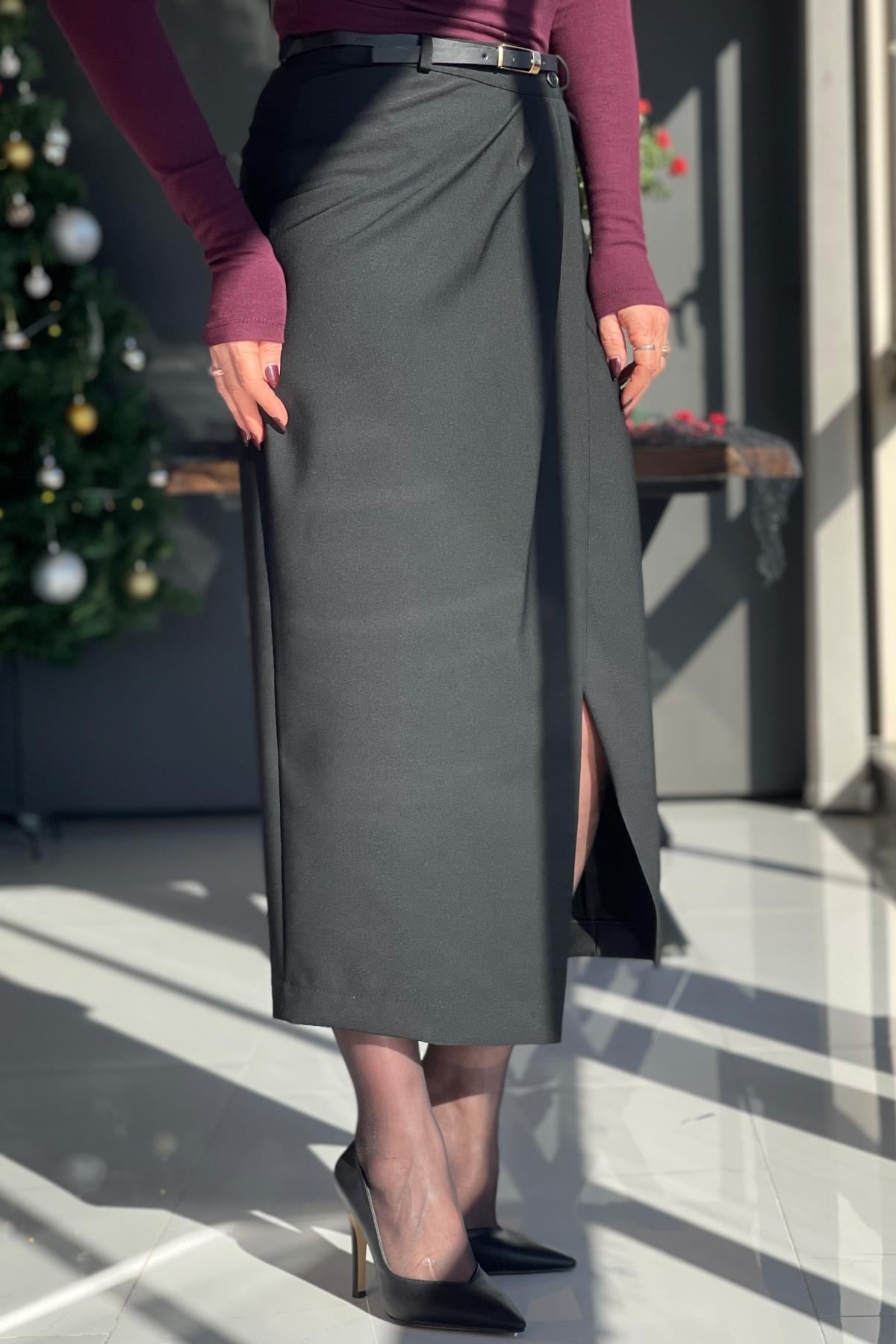 Kruvaze Model Siyah Etek