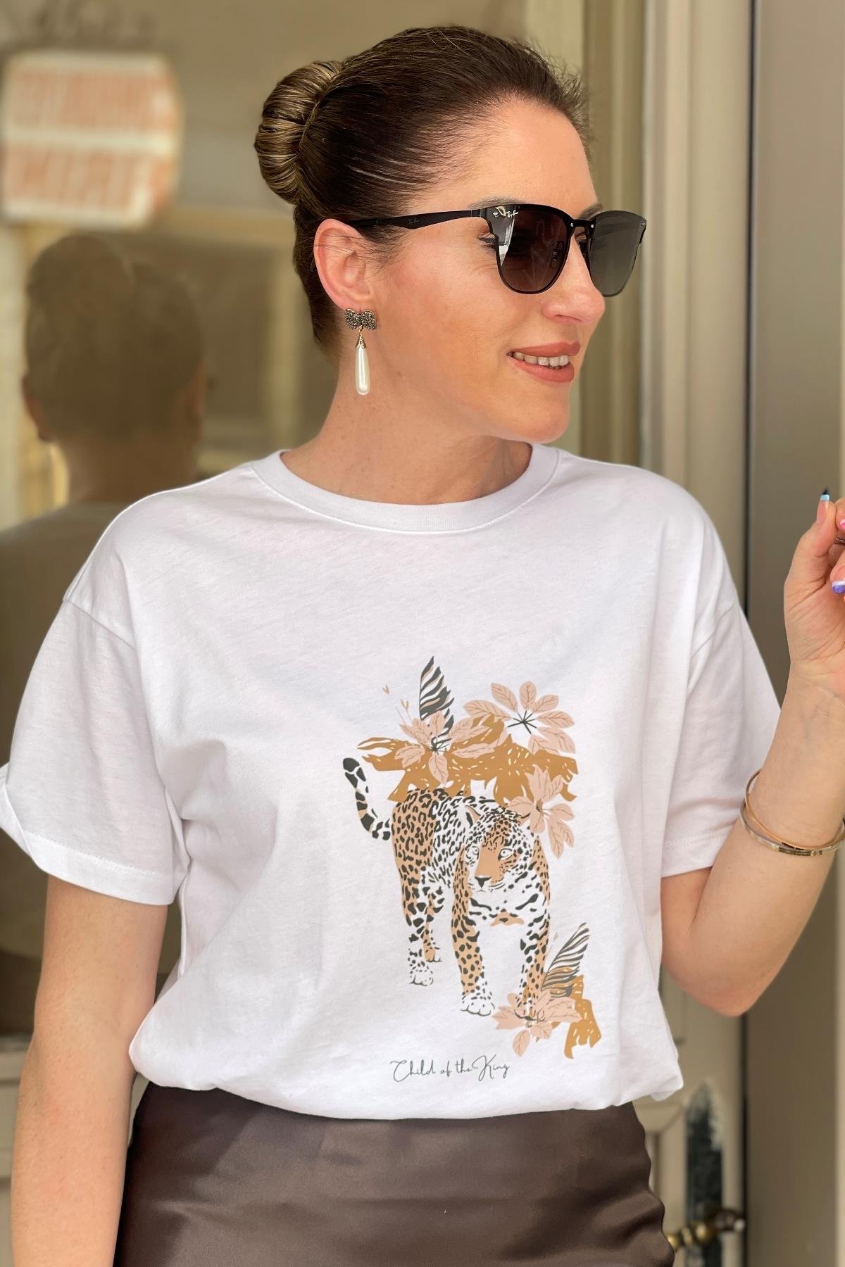 Leo Desen Beyaz T-shirt
