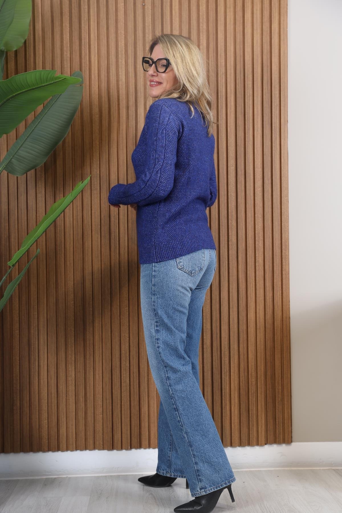 Örgü Model Mavi Kazak