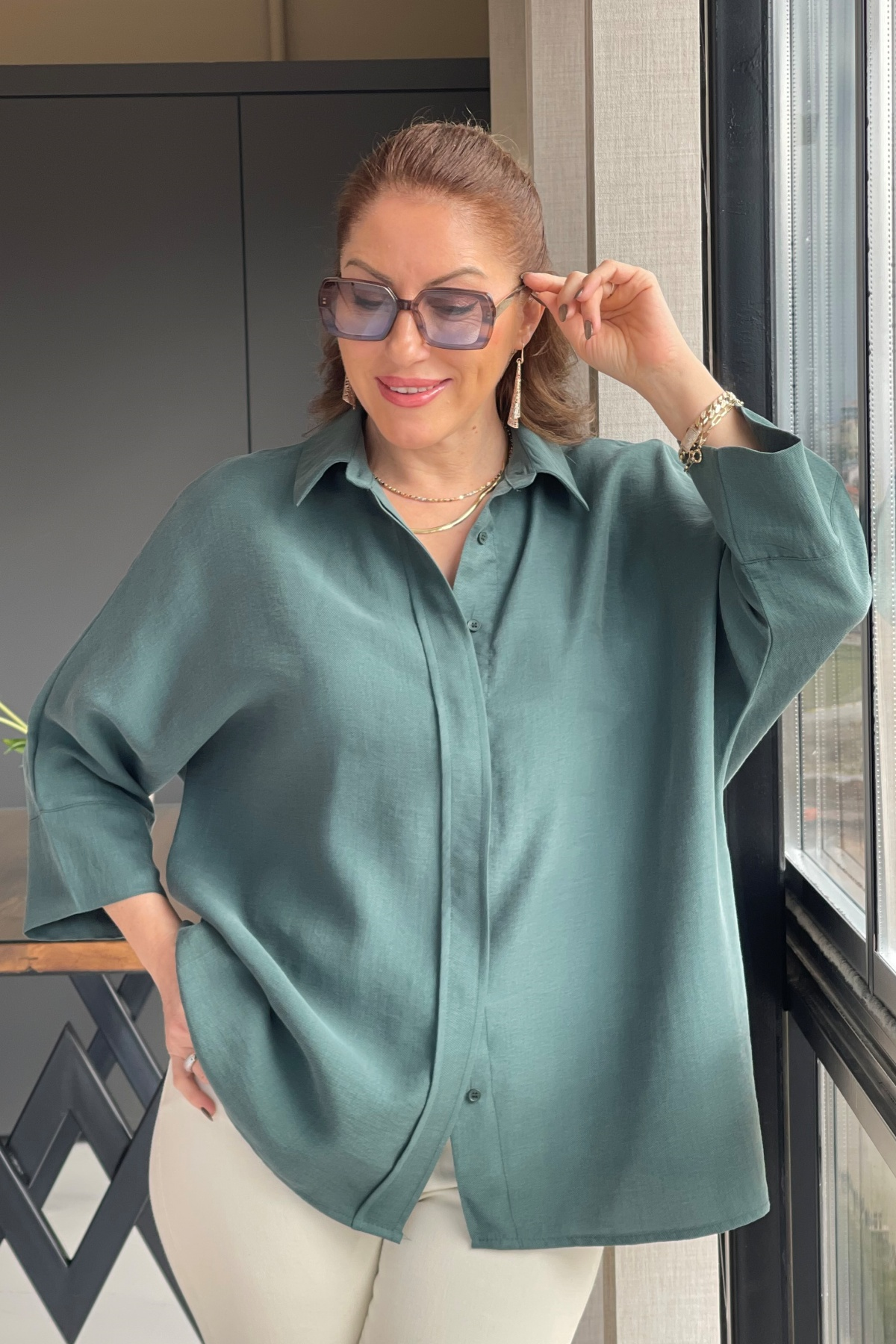 Oversize Yeşil Gömlek