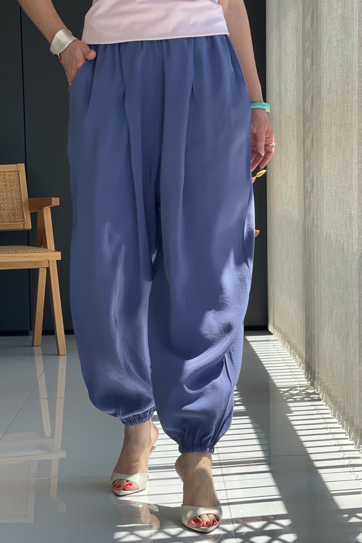 Paça Detay Şalvar Model Mavi Pantolon